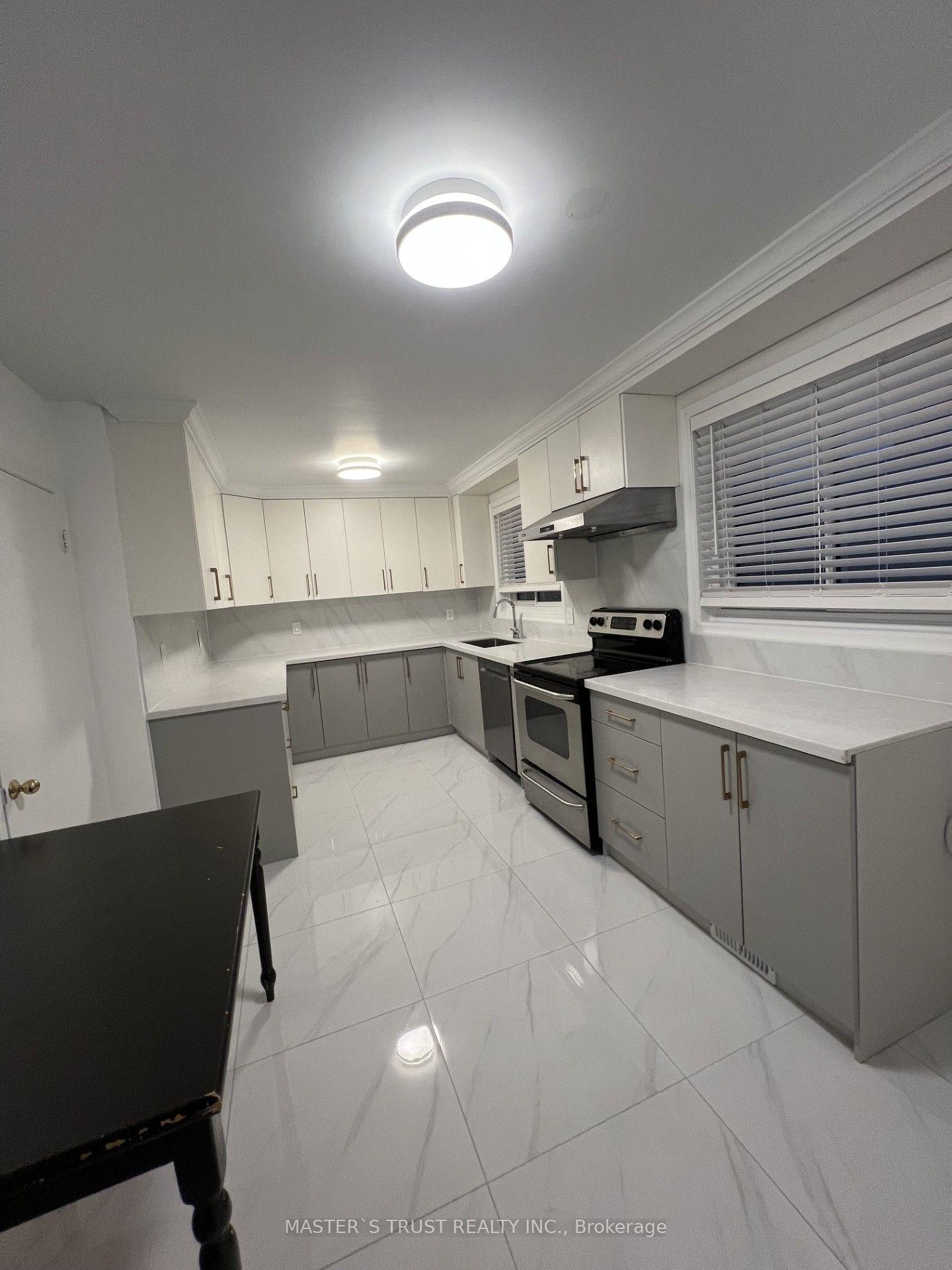 Photo 4 of Unit Main, 139 Amberjack Boulevard, Scarborough, Woburn — HOMEH