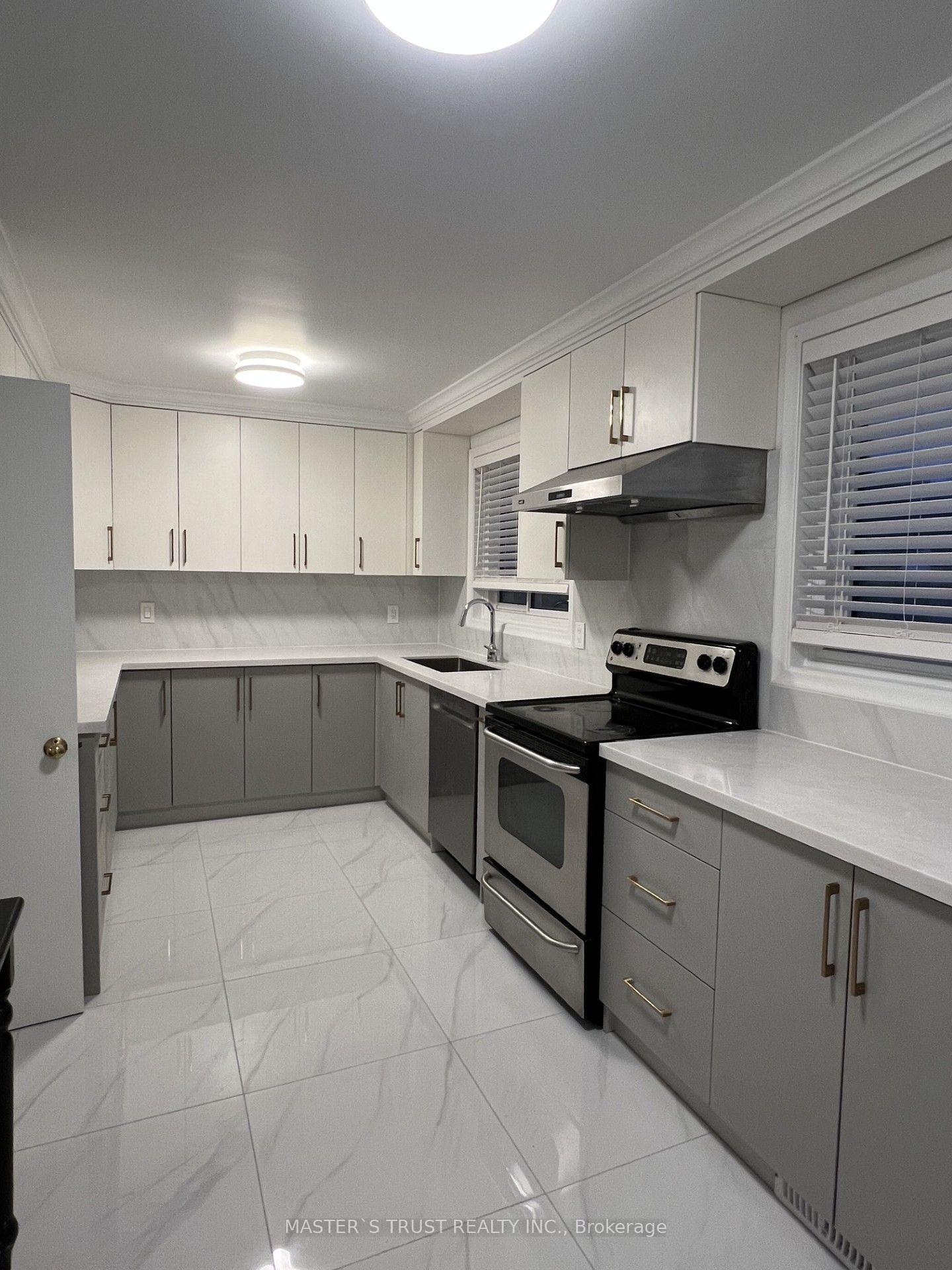 Photo 6 of Unit Main, 139 Amberjack Boulevard, Scarborough, Woburn — HOMEH