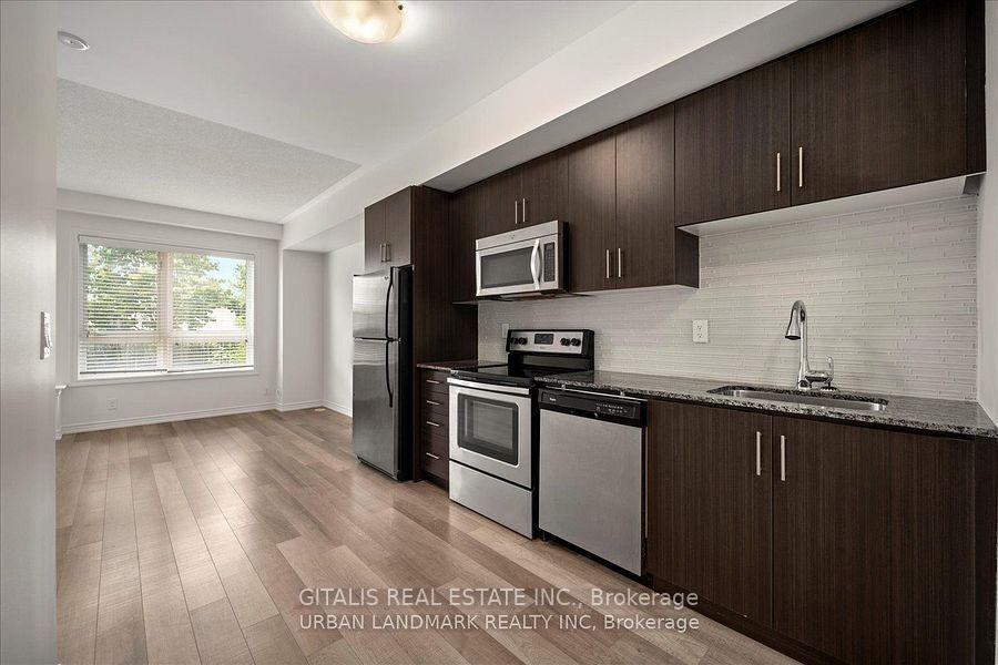Photo 6 of Unit 4, 94 Caledonia Park Road, Toronto, Corso Italia-Davenport — HOMEH