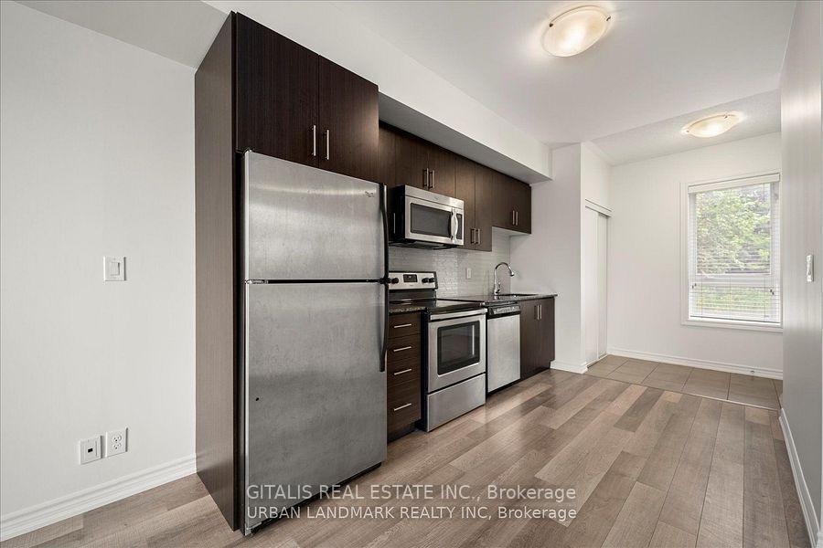 Photo 7 of Unit 4, 94 Caledonia Park Road, Toronto, Corso Italia-Davenport — HOMEH