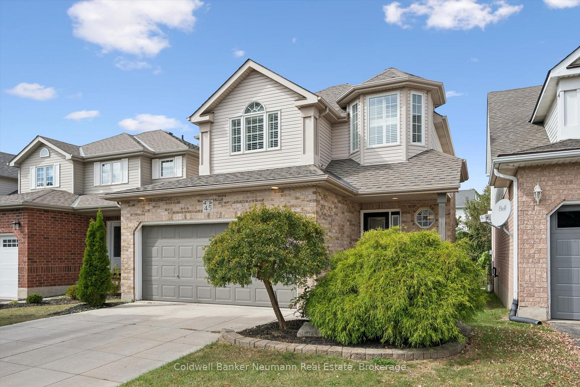 Photo 3 of 45 Marsh Crescent, Guelph, Pineridge/Westminster Woods — HOMEH