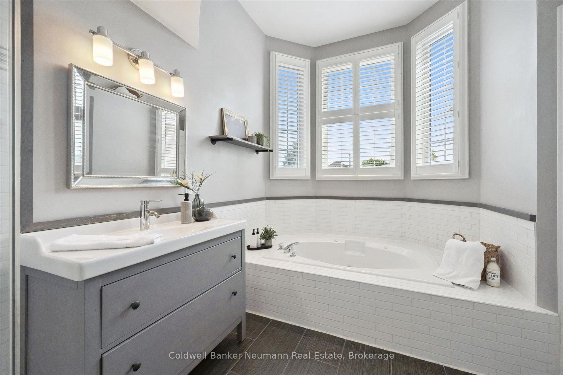 Photo 18 of 45 Marsh Crescent, Guelph, Pineridge/Westminster Woods — HOMEH