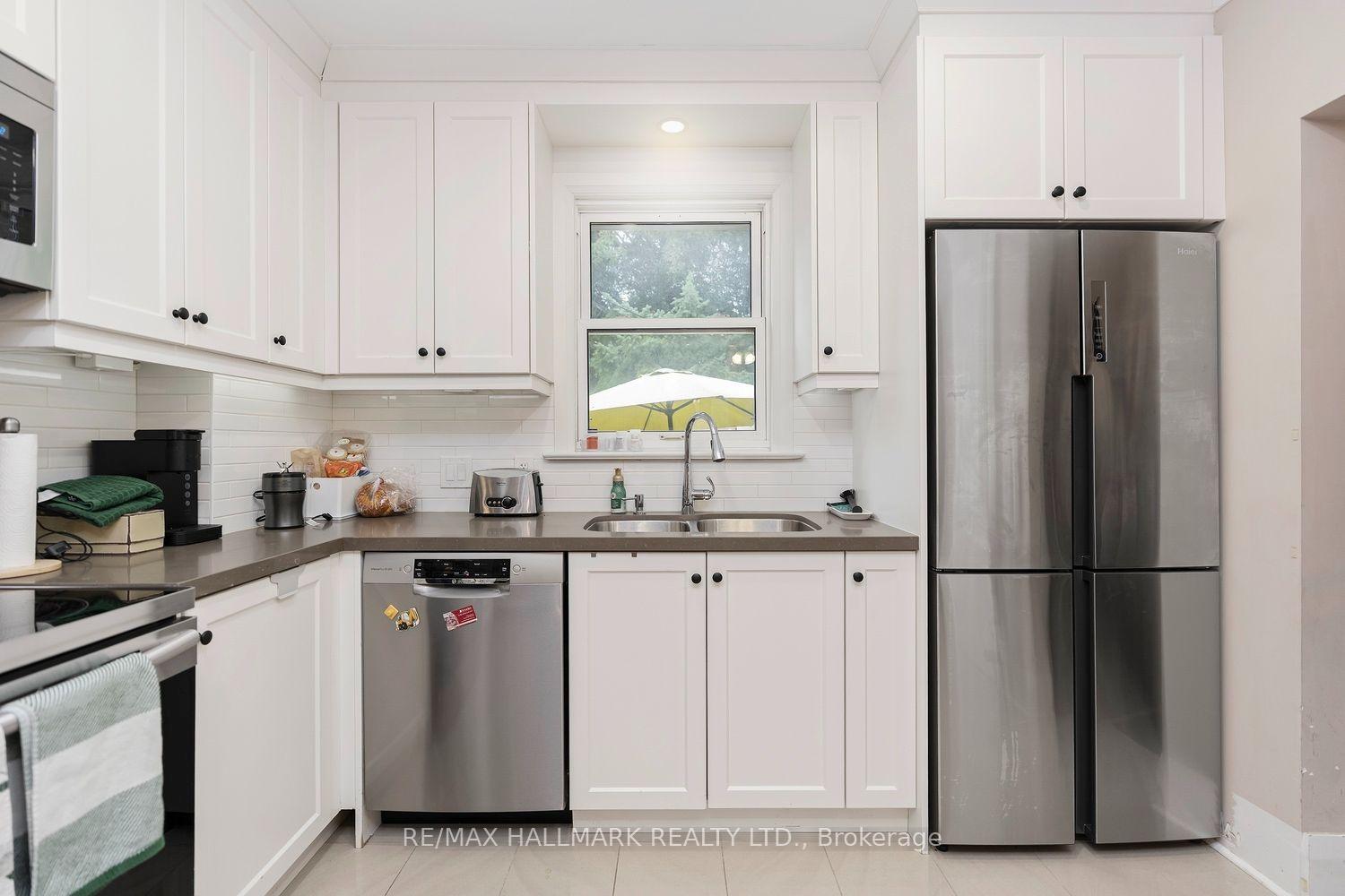 Photo 7 of 141 Humbercrest Boulevard, Toronto, Runnymede-Bloor West Village — HOMEH