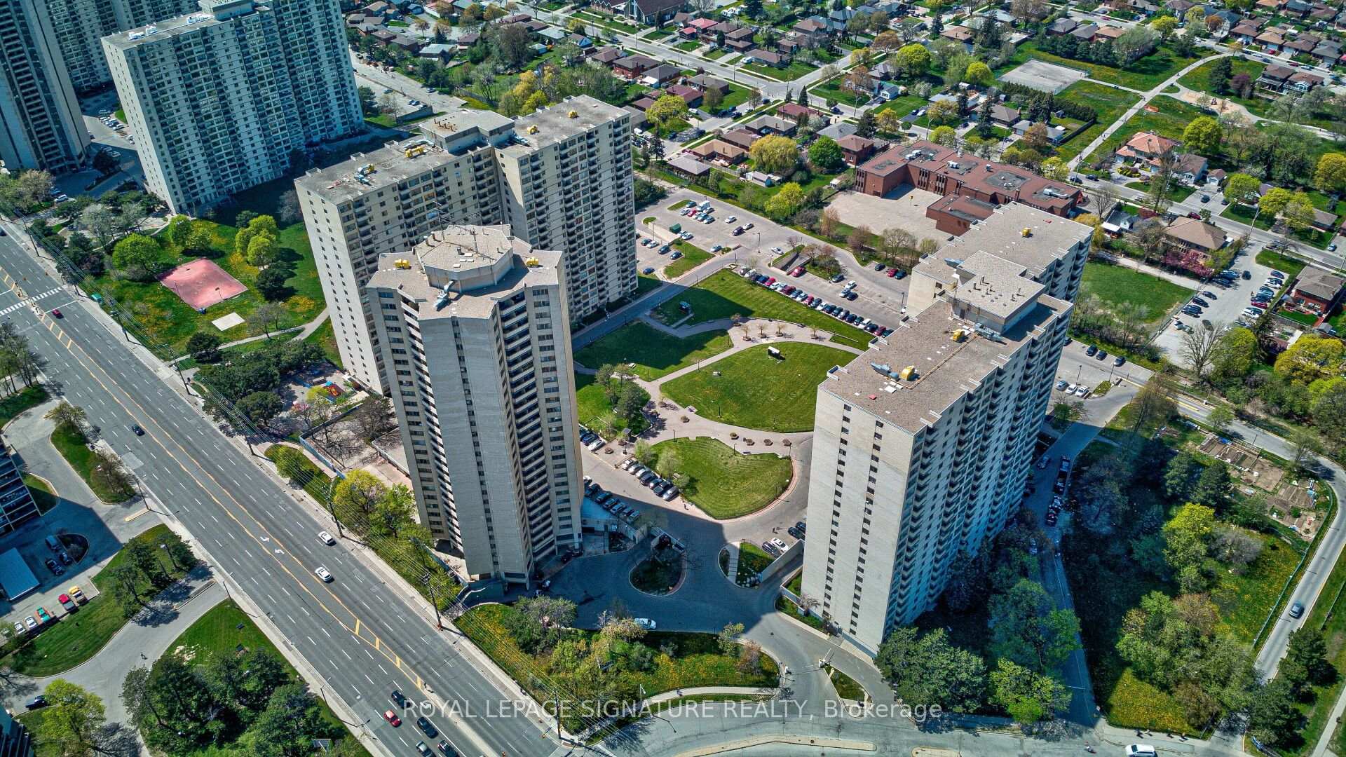 Photo of Unit 408, 330 Dixon Road