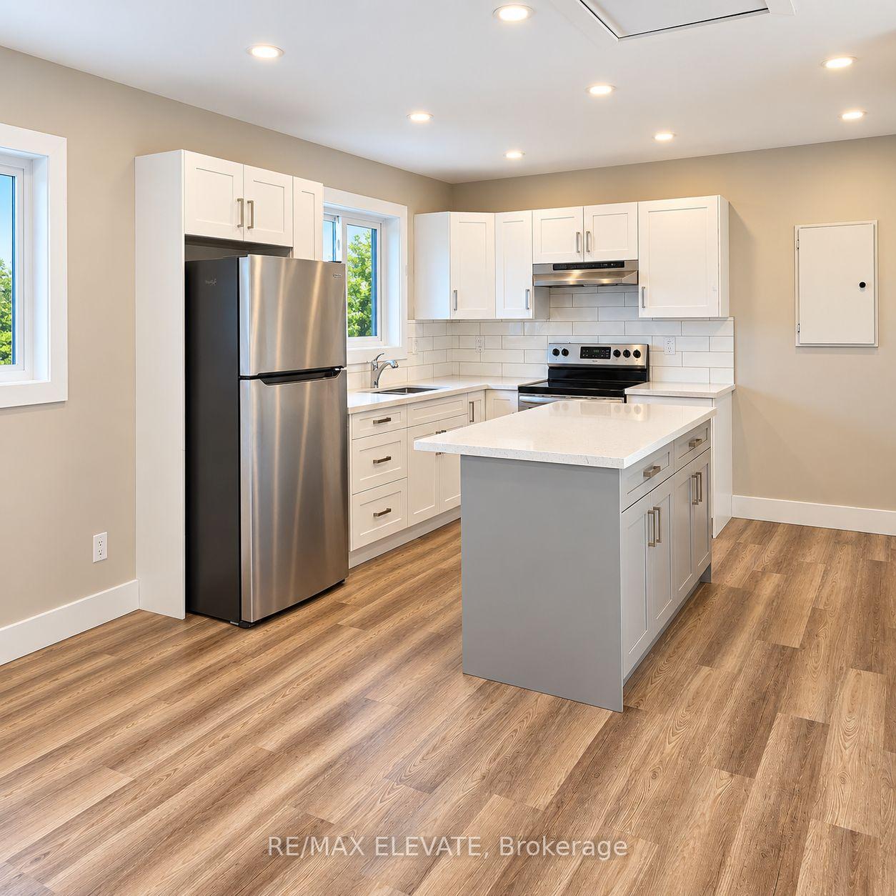 Photo 5 of Unit 3, 178 Ardagh Road, Barrie, Ardagh — HOMEH