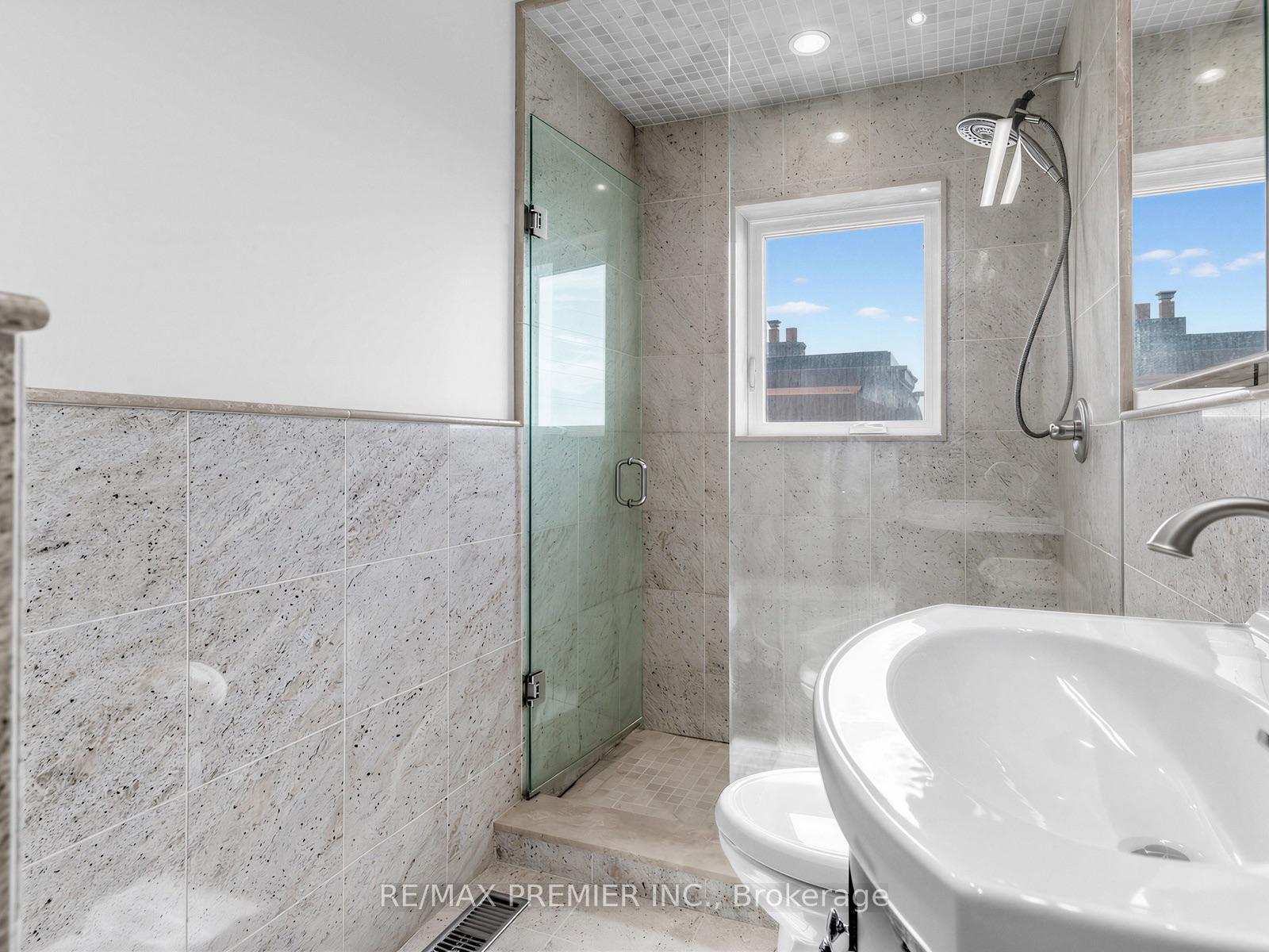 Photo 15 of 86 Gilbert Avenue, Toronto, Corso Italia-Davenport — HOMEH