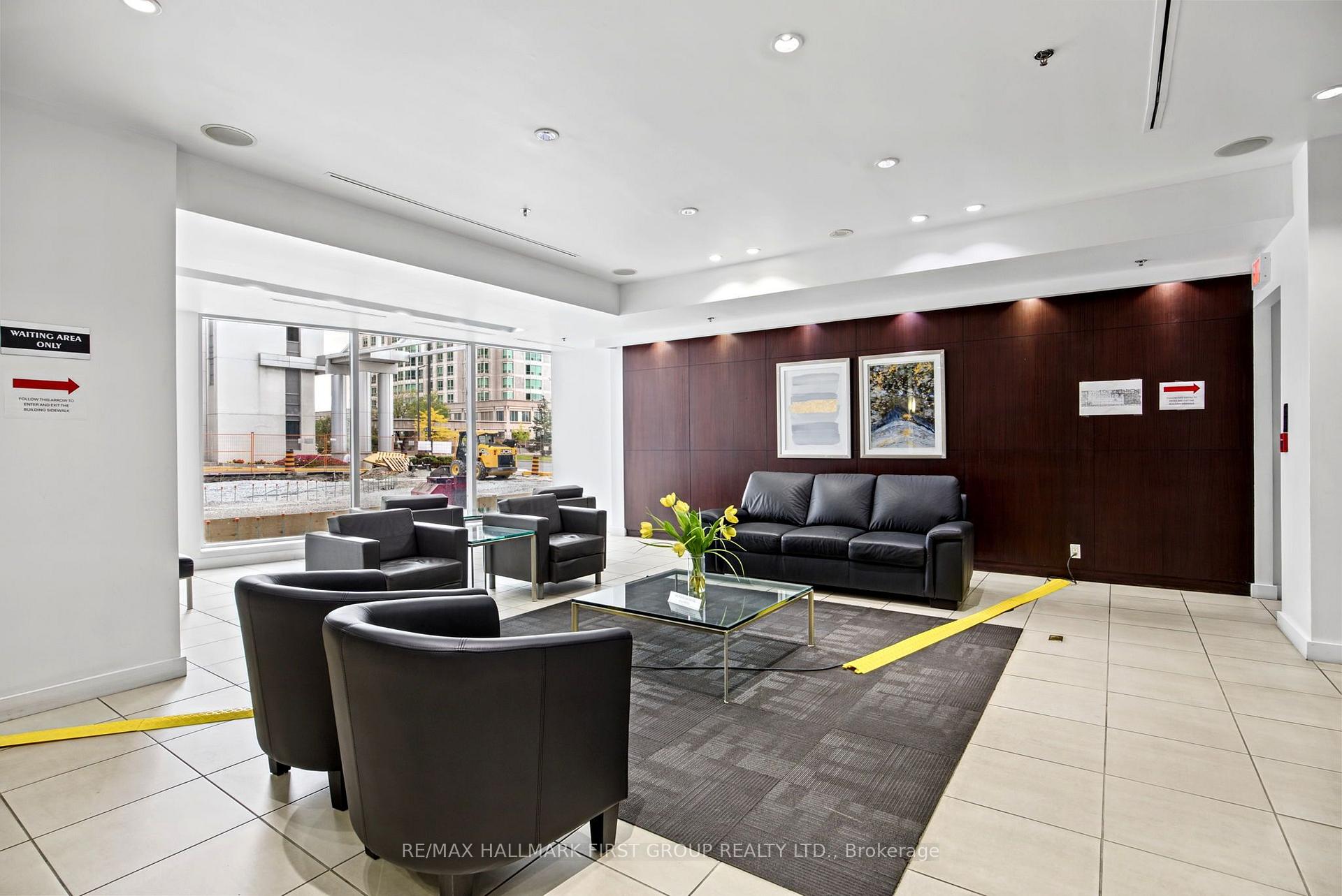Photo 3 of Unit 1002, 36 Lee Centre Drive, Scarborough, Woburn — HOMEH