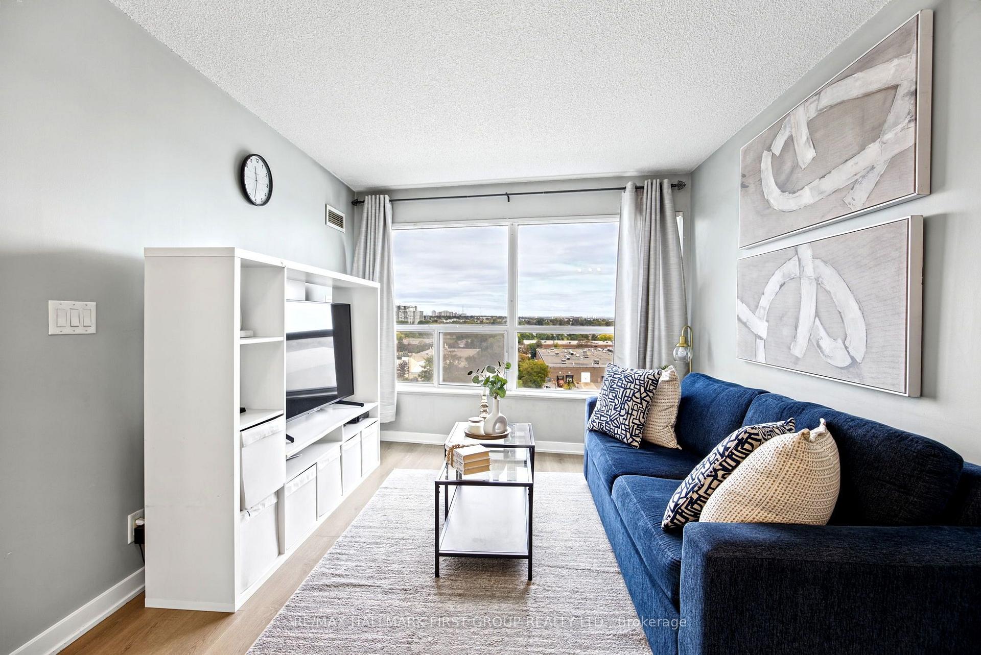 Photo 8 of Unit 1002, 36 Lee Centre Drive, Scarborough, Woburn — HOMEH