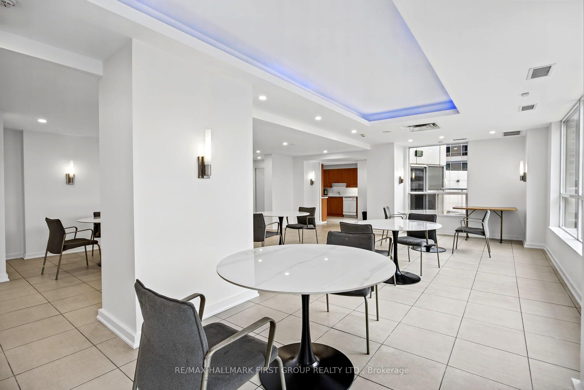 Photo 24 of Unit 1002, 36 Lee Centre Drive, Scarborough, Woburn — HOMEH
