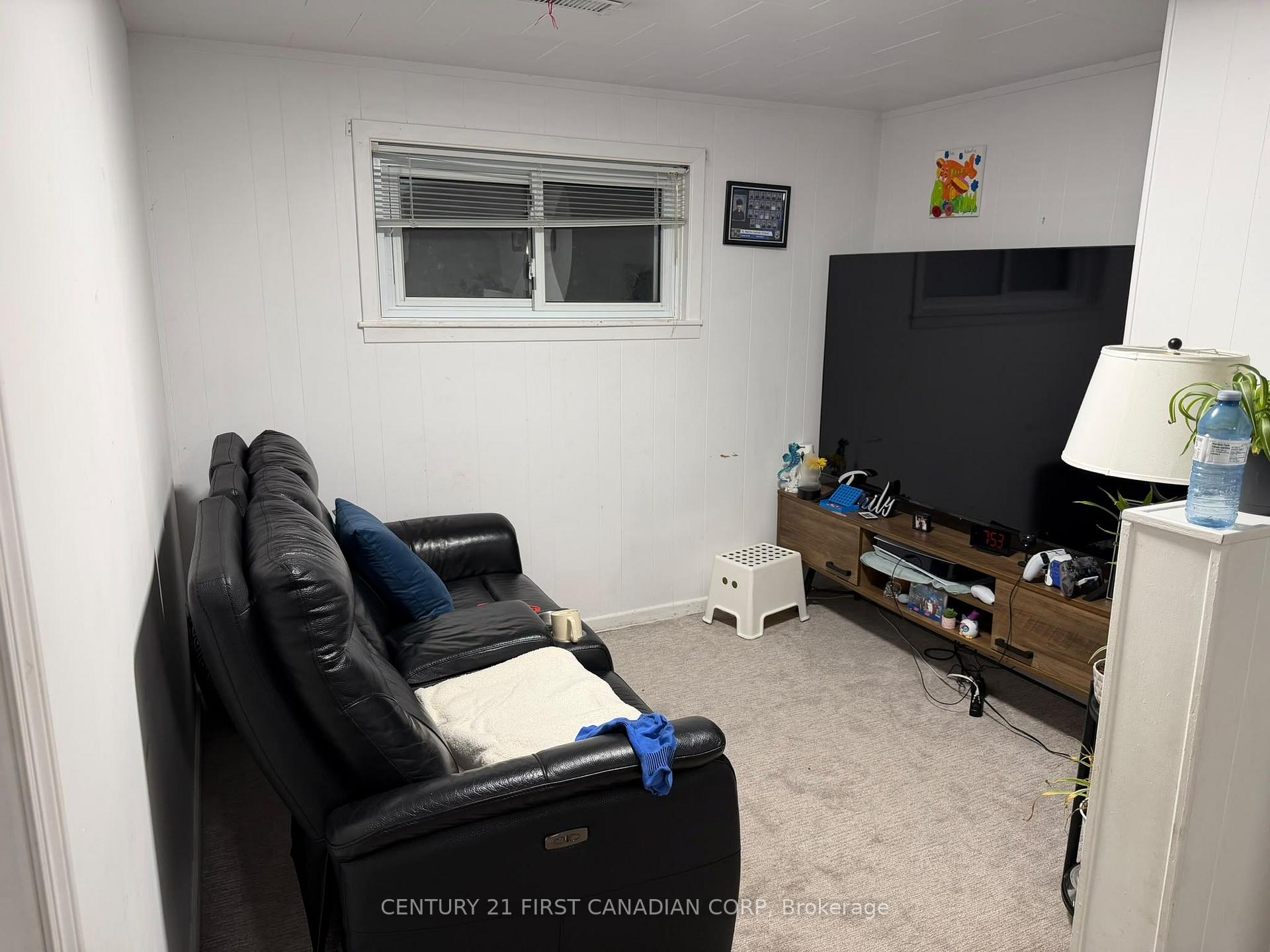 Photo 4 of Unit Basement, 231 Baseline Road W, London, South D — HOMEH