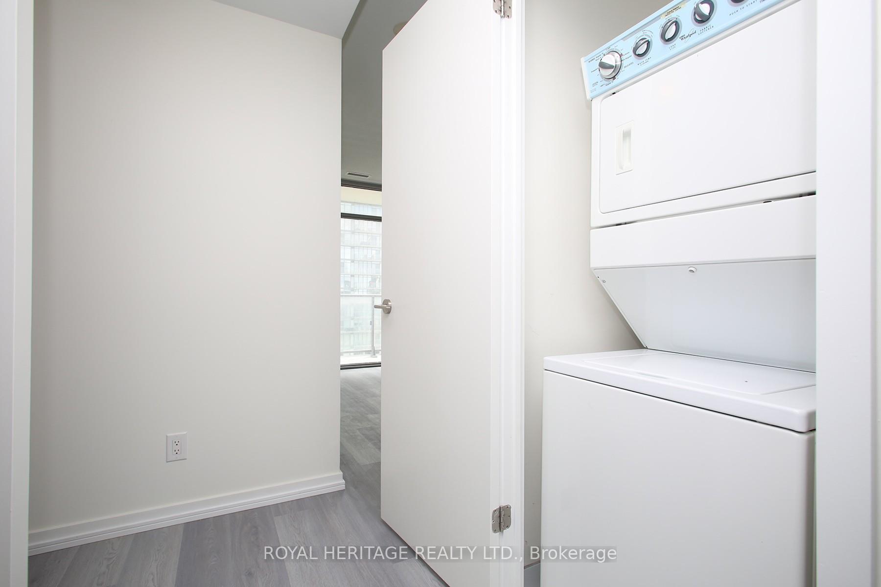 Photo 12 of Unit 1216, 105 Queensway Avenue, Toronto, High Park-Swansea — HOMEH