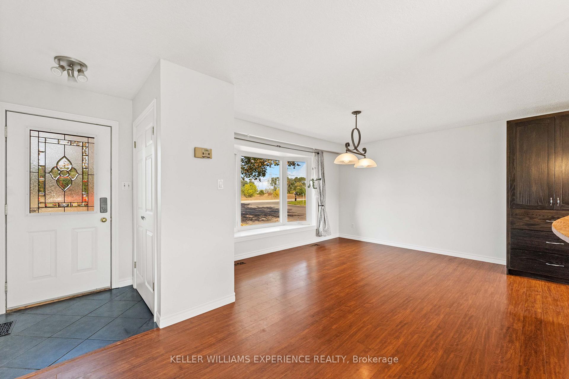 Photo 15 of 2341 Sunnidale Road, Springwater, Rural Springwater — HOMEH