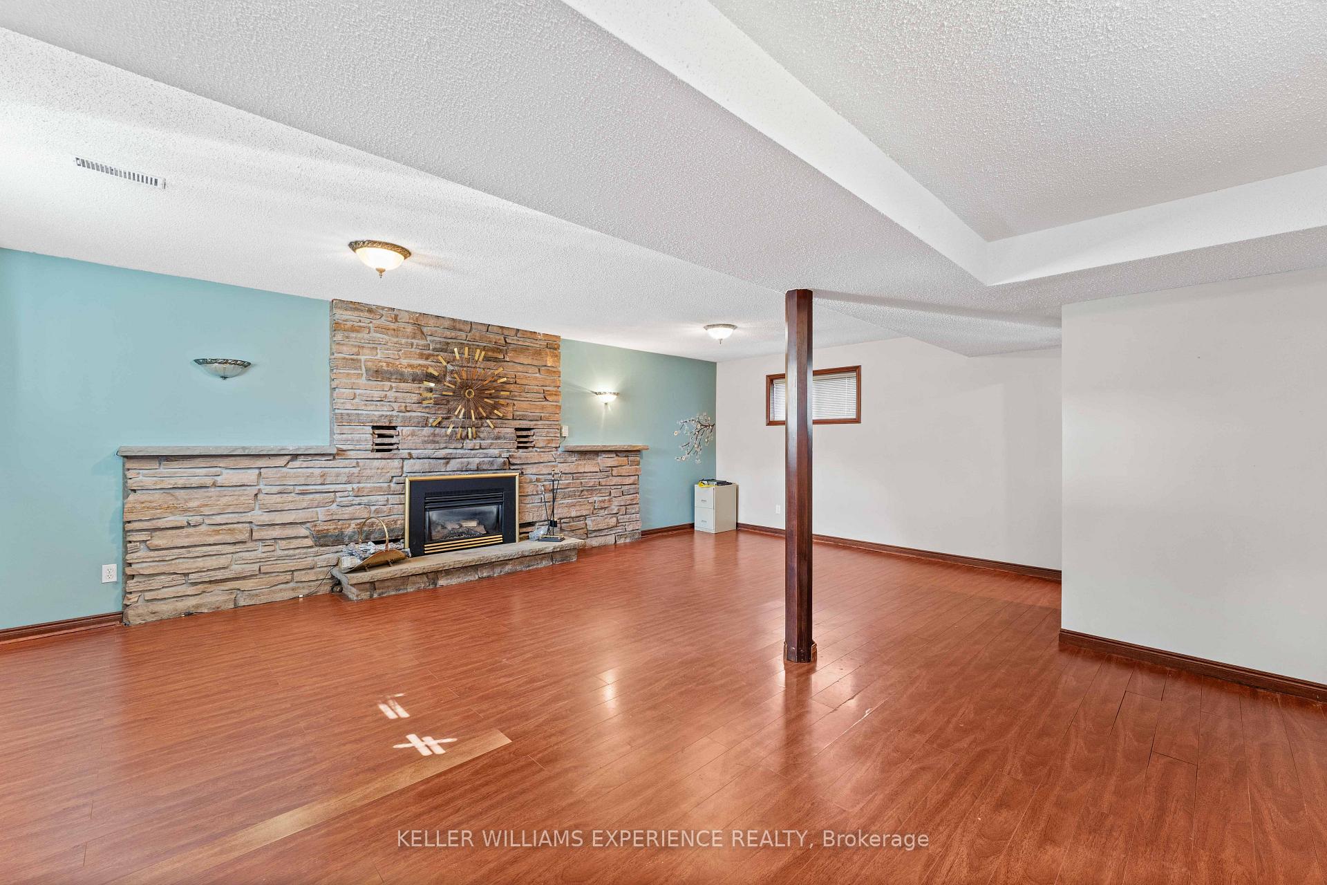 Photo 21 of 2341 Sunnidale Road, Springwater, Rural Springwater — HOMEH