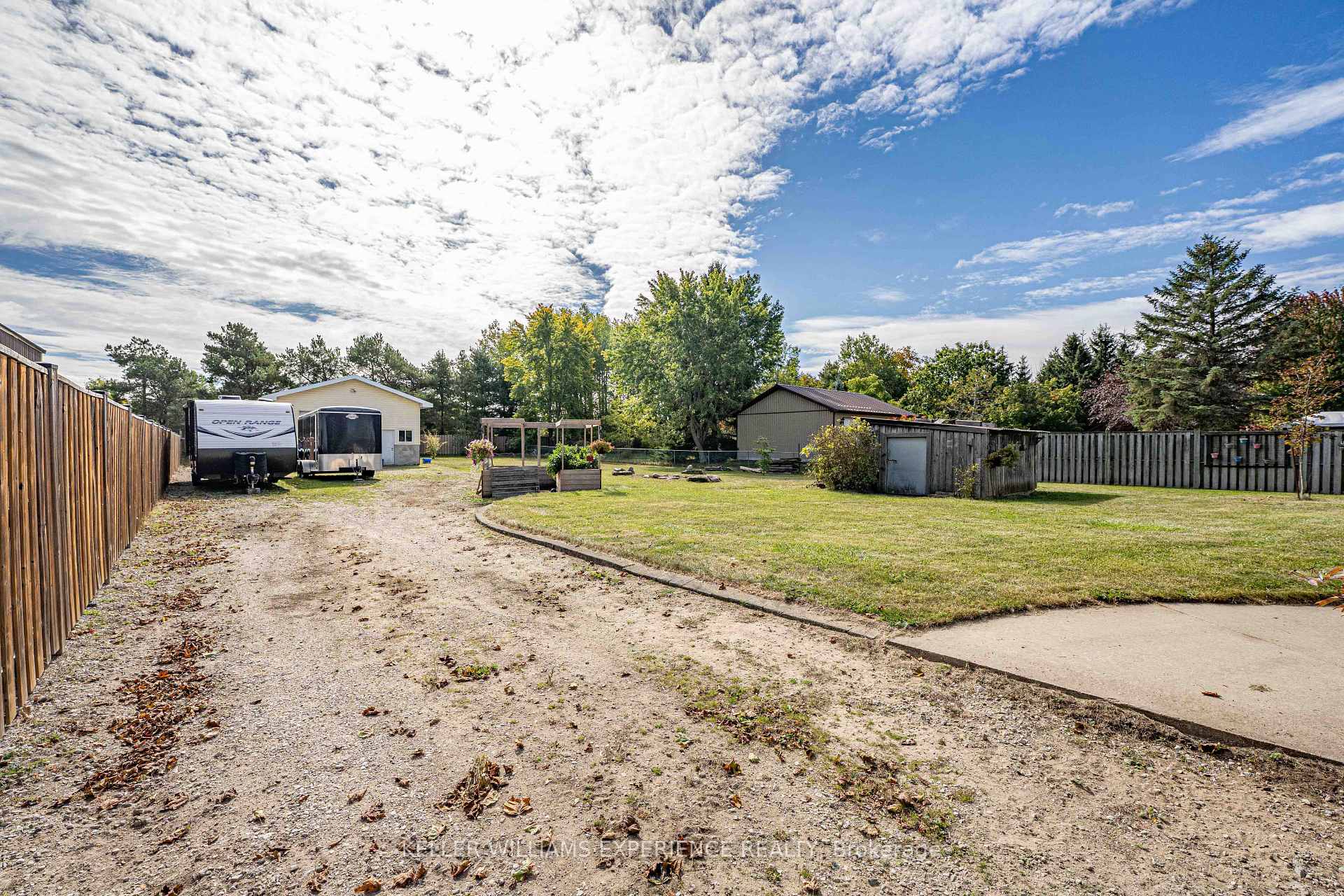 Photo 31 of 2341 Sunnidale Road, Springwater, Rural Springwater — HOMEH