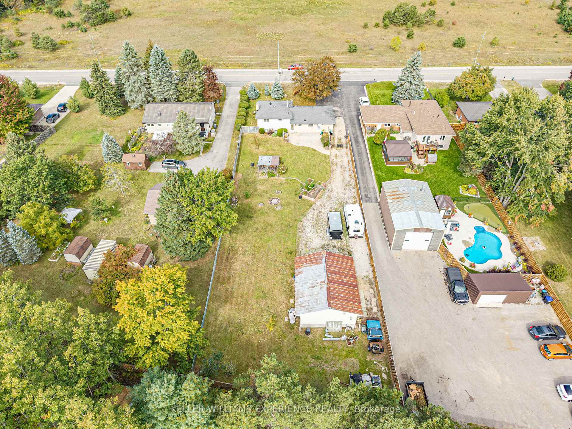 Photo 37 of 2341 Sunnidale Road, Springwater, Rural Springwater — HOMEH
