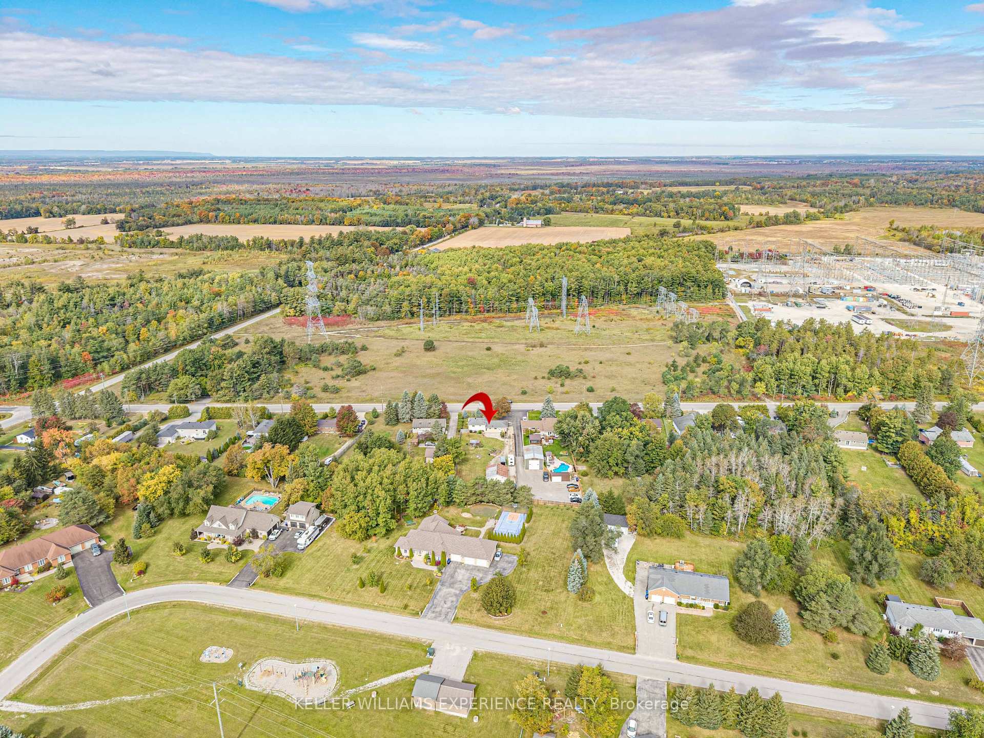 Photo 39 of 2341 Sunnidale Road, Springwater, Rural Springwater — HOMEH