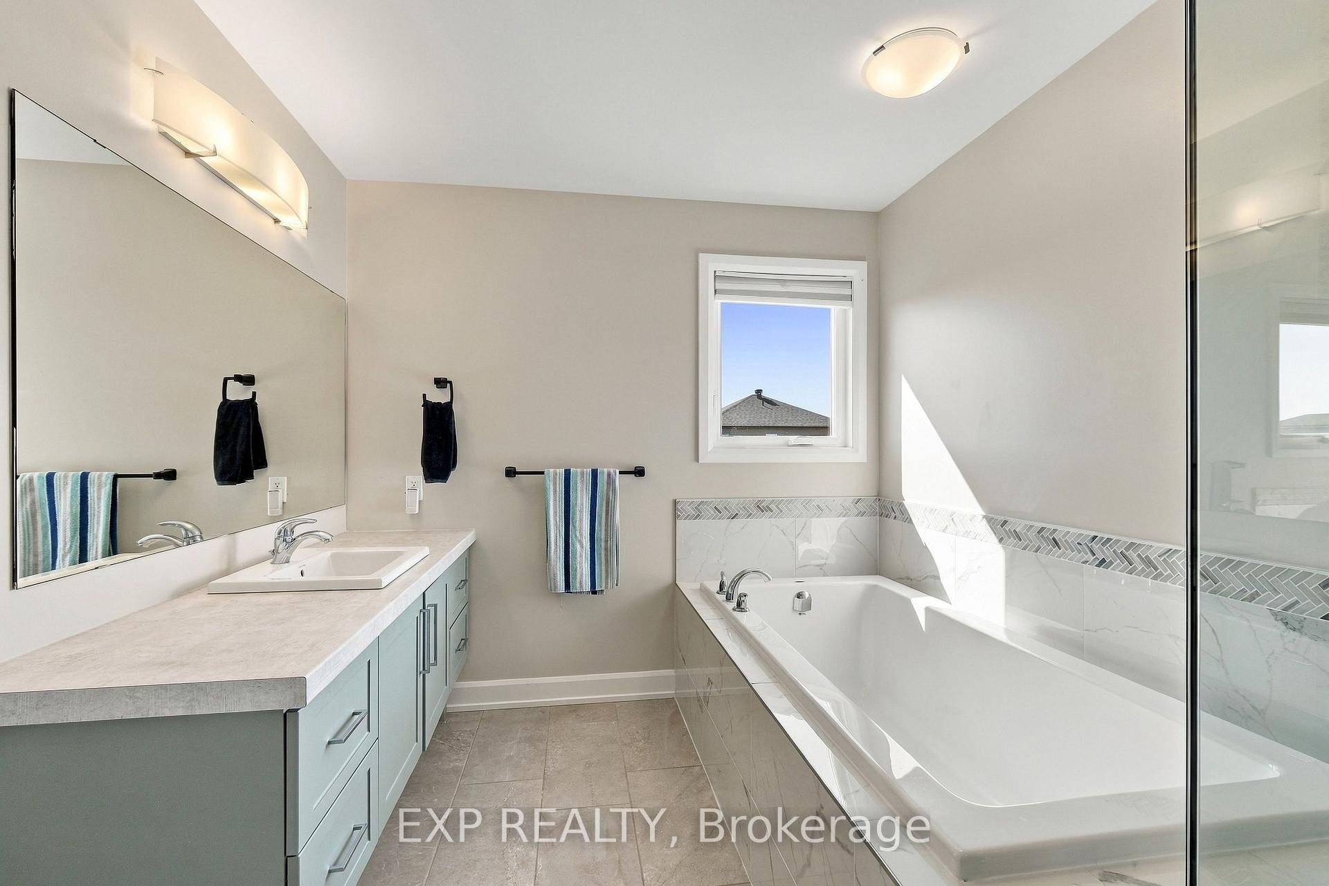 Photo 21 of 509 Lucent Street, Russell, Village of Russell — HOMEH