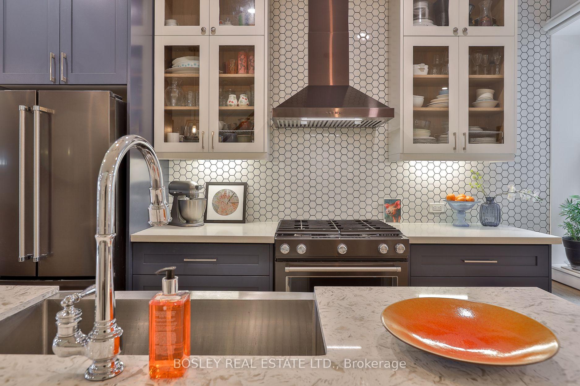 Photo 12 of 316 Brock Avenue, Toronto, Dufferin Grove — HOMEH