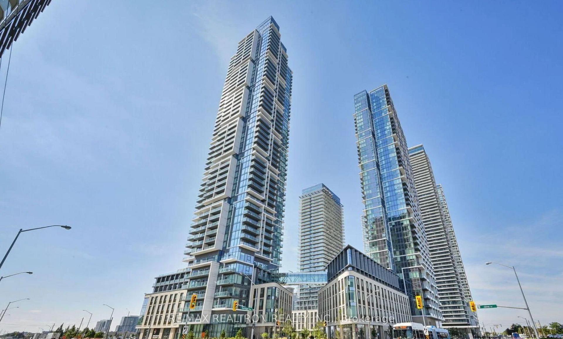 Photo of Unit 202, 1000 Portage Parkway