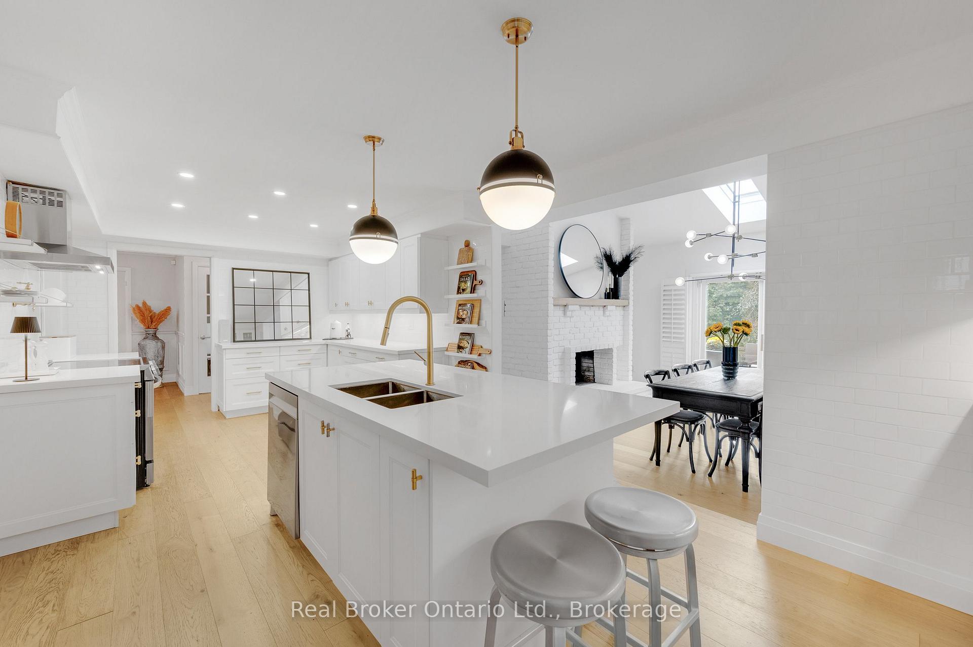Photo 14 of 3270 Shelburne Place, Oakville, Bronte — HOMEH