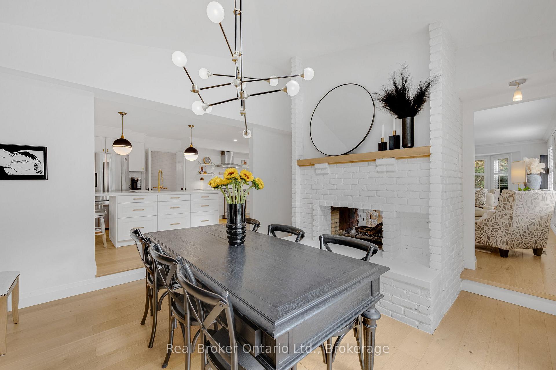 Photo 20 of 3270 Shelburne Place, Oakville, Bronte — HOMEH