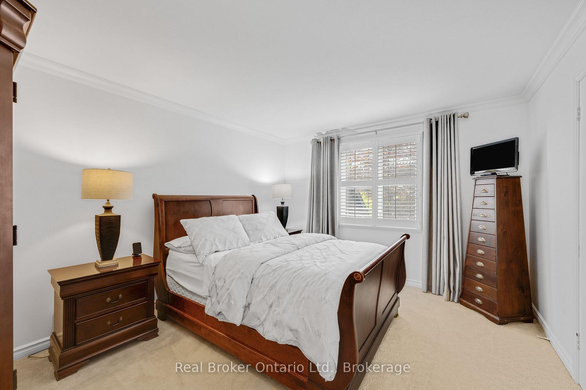 Photo 30 of 3270 Shelburne Place, Oakville, Bronte — HOMEH
