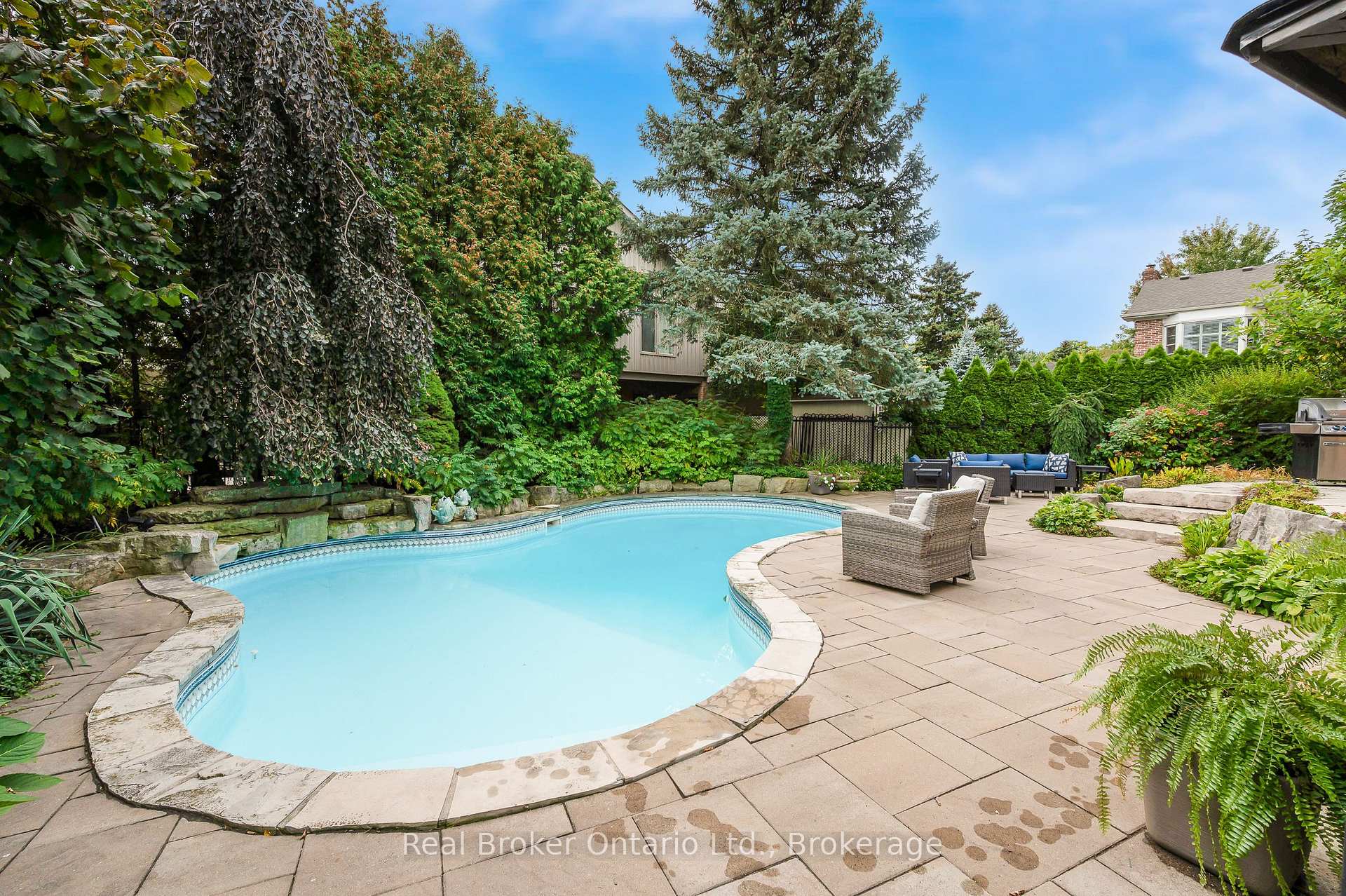 Photo 48 of 3270 Shelburne Place, Oakville, Bronte — HOMEH