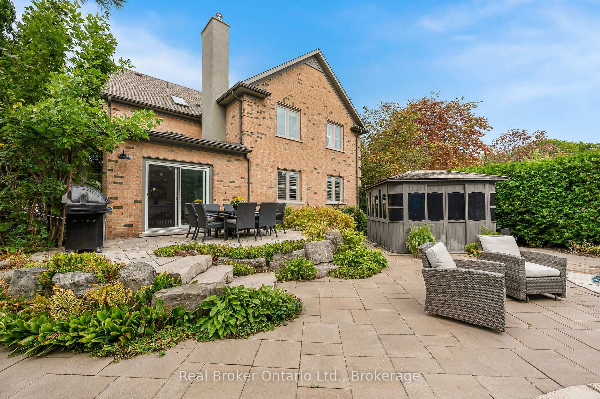 Photo 13 of 3270 Shelburne Place, Oakville, Bronte — HOMEH