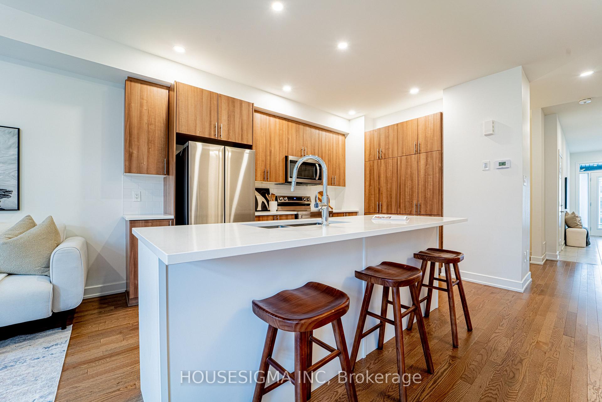 Photo 17 of 74 Nettle Crescent, Ottawa, Leitrim — HOMEH