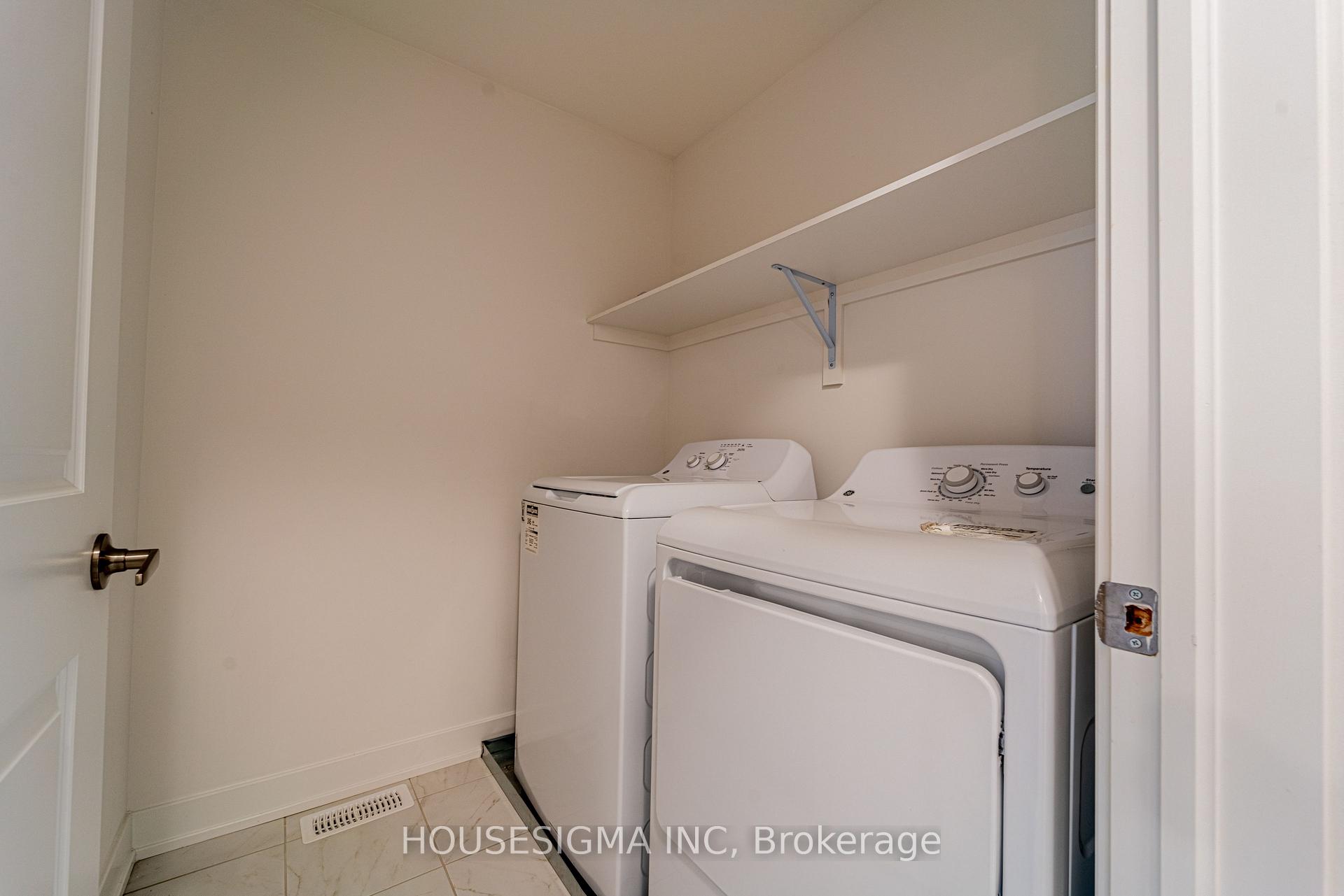 Photo 24 of 74 Nettle Crescent, Ottawa, Leitrim — HOMEH