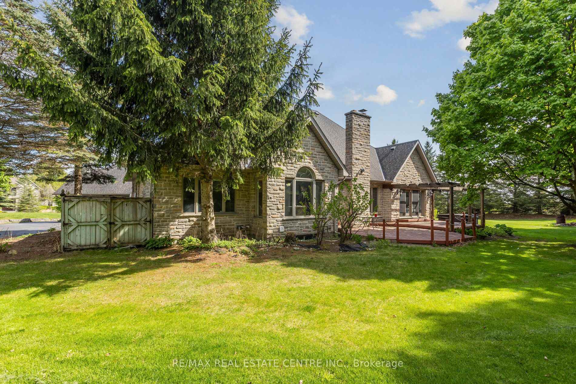 Photo 44 of 6 Fox Run Road, Puslinch, Rural Puslinch East — HOMEH