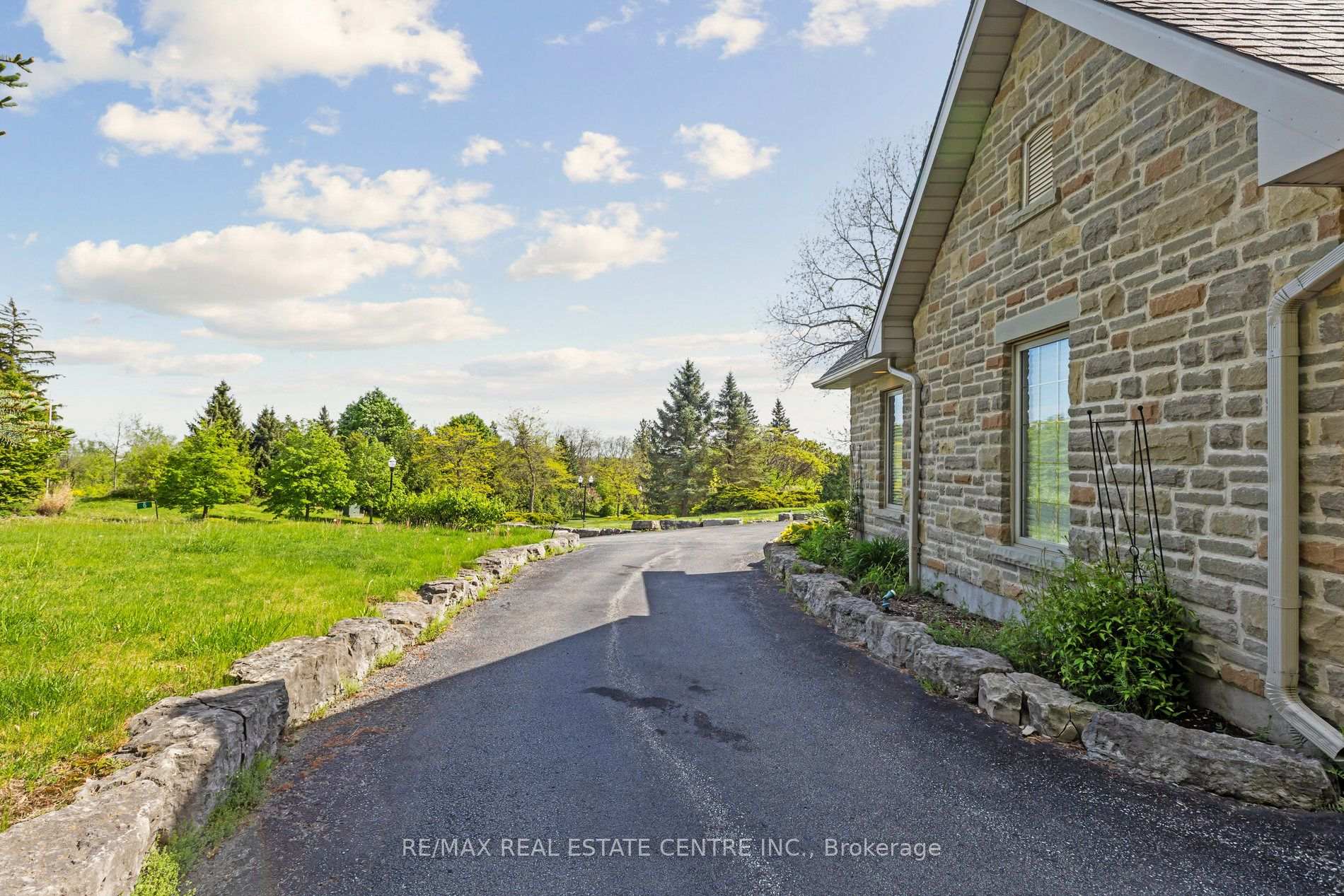 Photo 43 of 6 Fox Run Road, Puslinch, Rural Puslinch East — HOMEH