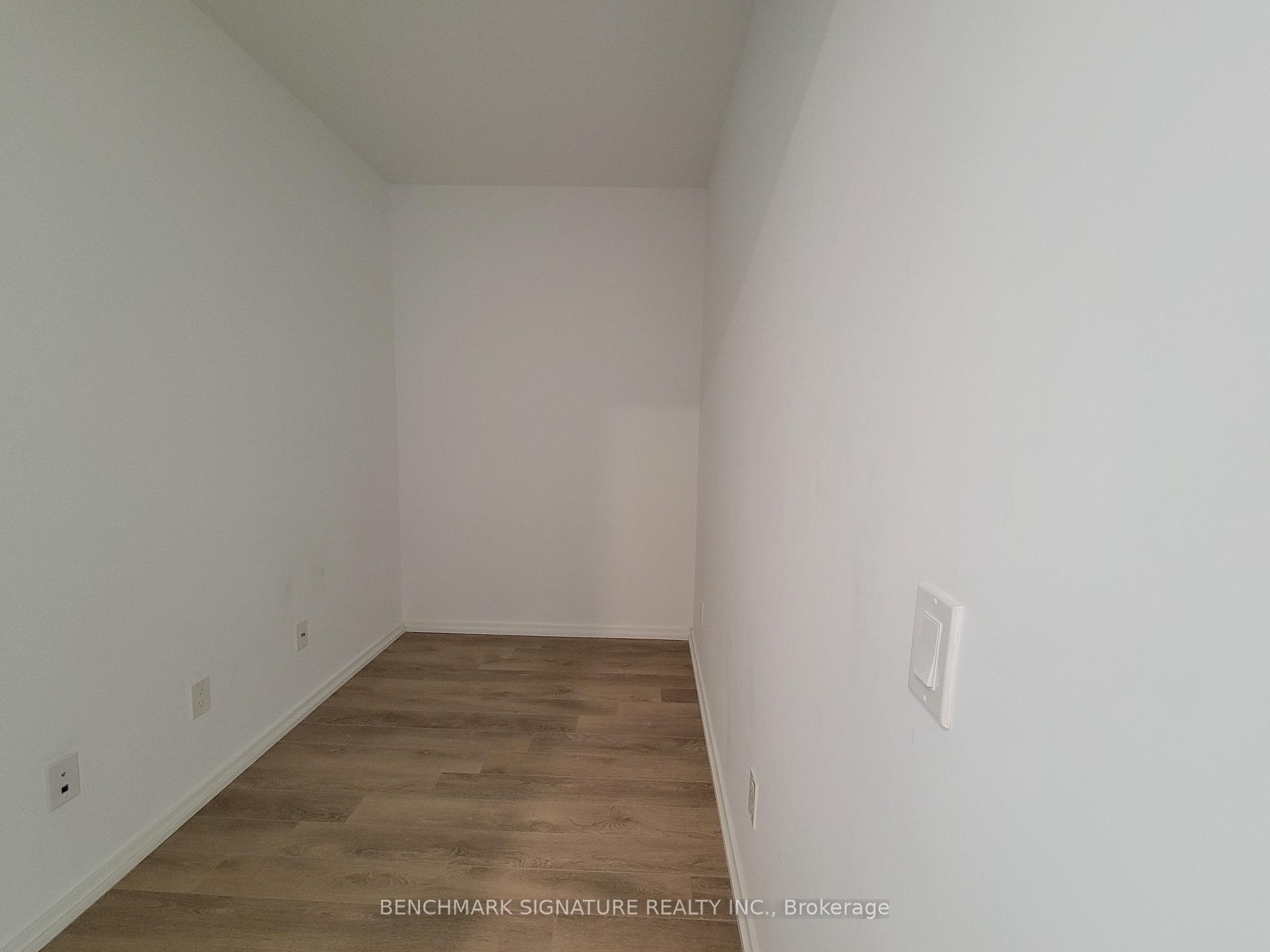 Photo 11 of Unit 5810, 197 Yonge Street, Toronto, Church-Yonge Corridor — HOMEH