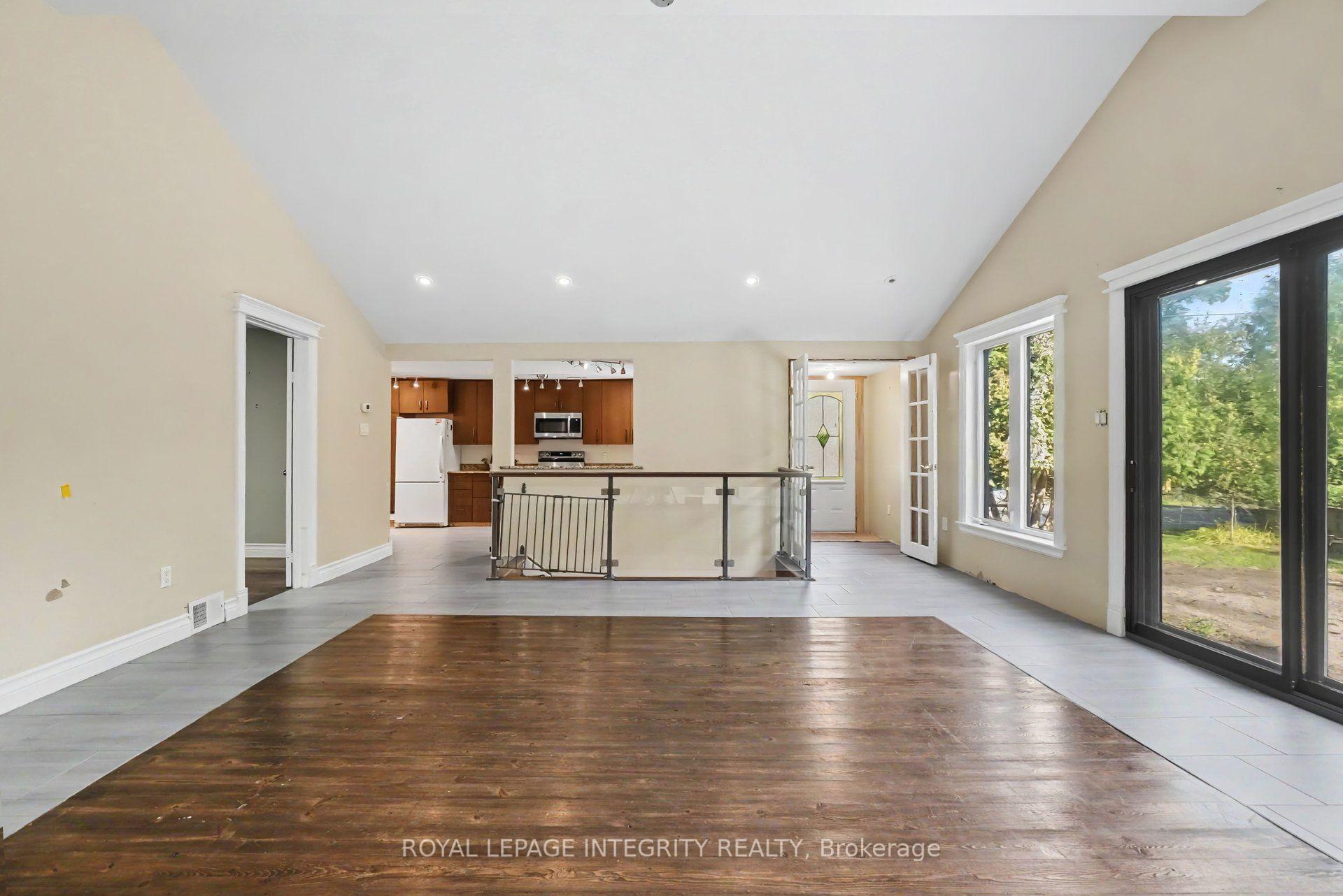 Photo 7 of 357 Bayview Drive, Ottawa, Constance Bay — HOMEH