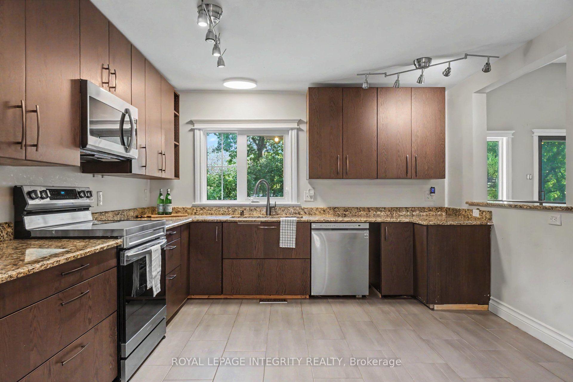 Photo 8 of 357 Bayview Drive, Ottawa, Constance Bay — HOMEH