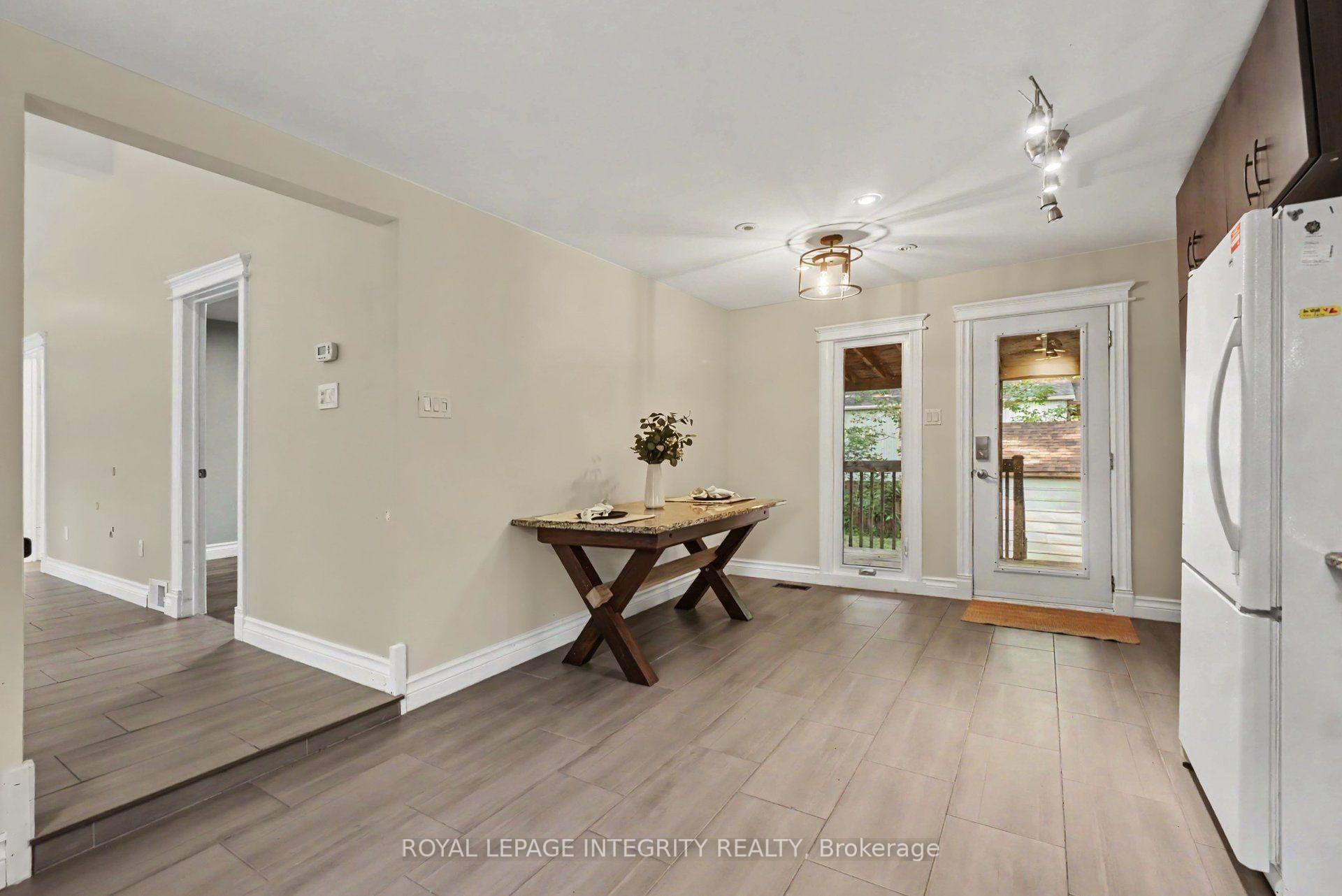 Photo 12 of 357 Bayview Drive, Ottawa, Constance Bay — HOMEH