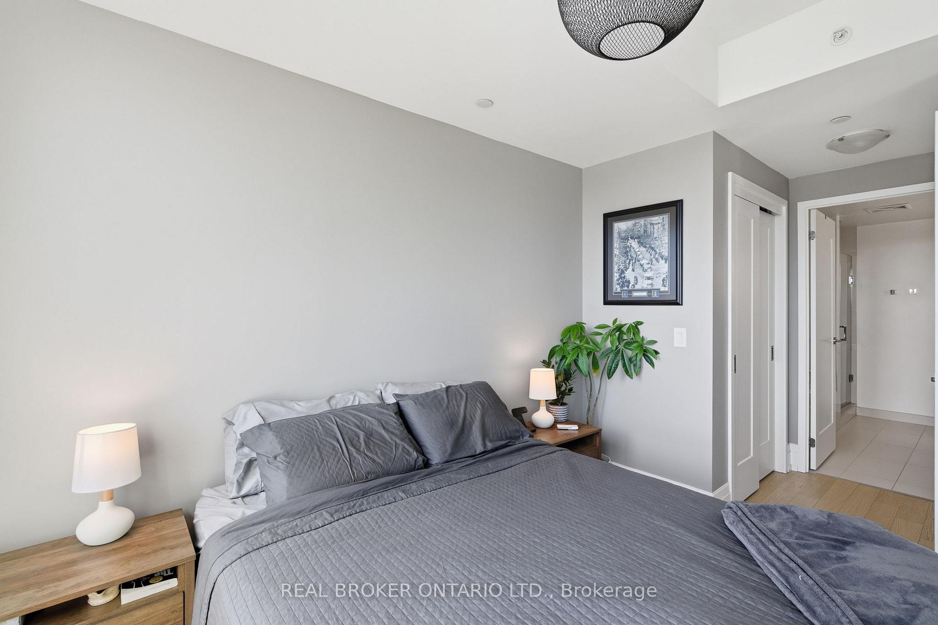 Photo 14 of Unit 606, 25 Malcolm Road, Toronto, Leaside — HOMEH