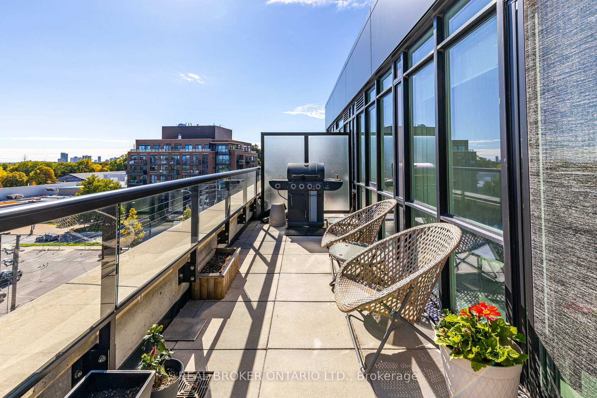 Photo 21 of Unit 606, 25 Malcolm Road, Toronto, Leaside — HOMEH