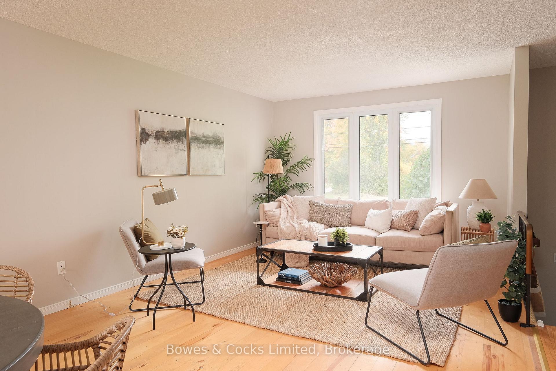 Photo 7 of 591 Otonabee Drive, Peterborough, Ashburnham Ward 4 — HOMEH