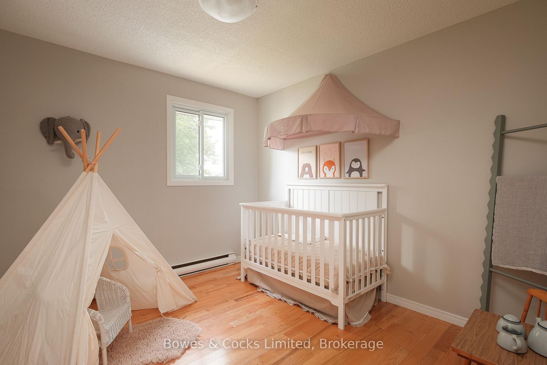 Photo 15 of 591 Otonabee Drive, Peterborough, Ashburnham Ward 4 — HOMEH