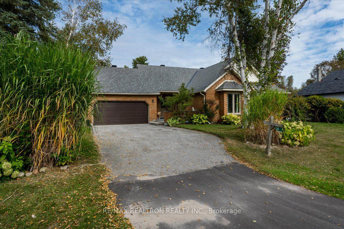 Photo 2 of 34 Howard Drive, Oro-Medonte, Rural Oro-Medonte — HOMEH
