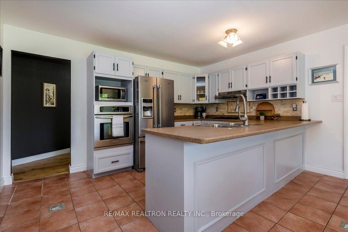 Photo 8 of 34 Howard Drive, Oro-Medonte, Rural Oro-Medonte — HOMEH