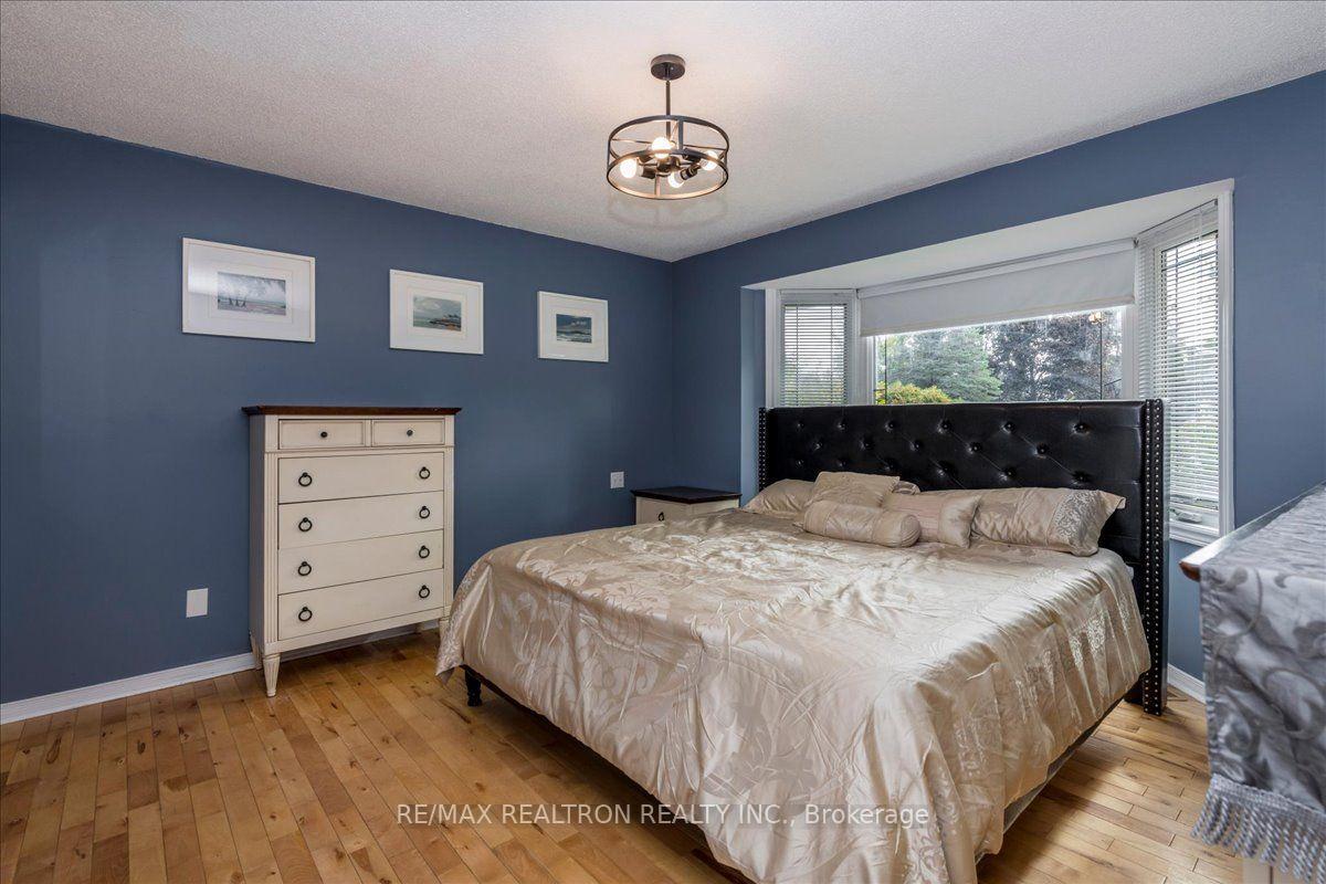 Photo 15 of 34 Howard Drive, Oro-Medonte, Rural Oro-Medonte — HOMEH