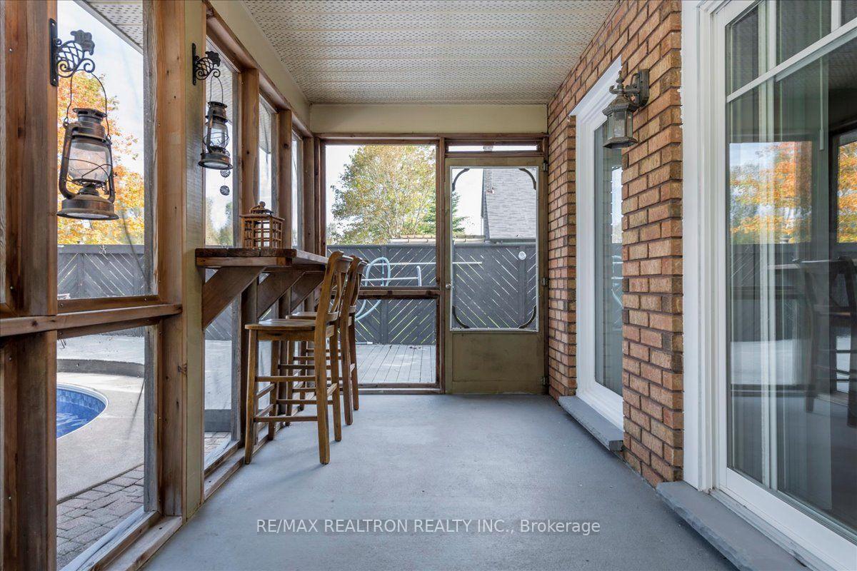 Photo 29 of 34 Howard Drive, Oro-Medonte, Rural Oro-Medonte — HOMEH