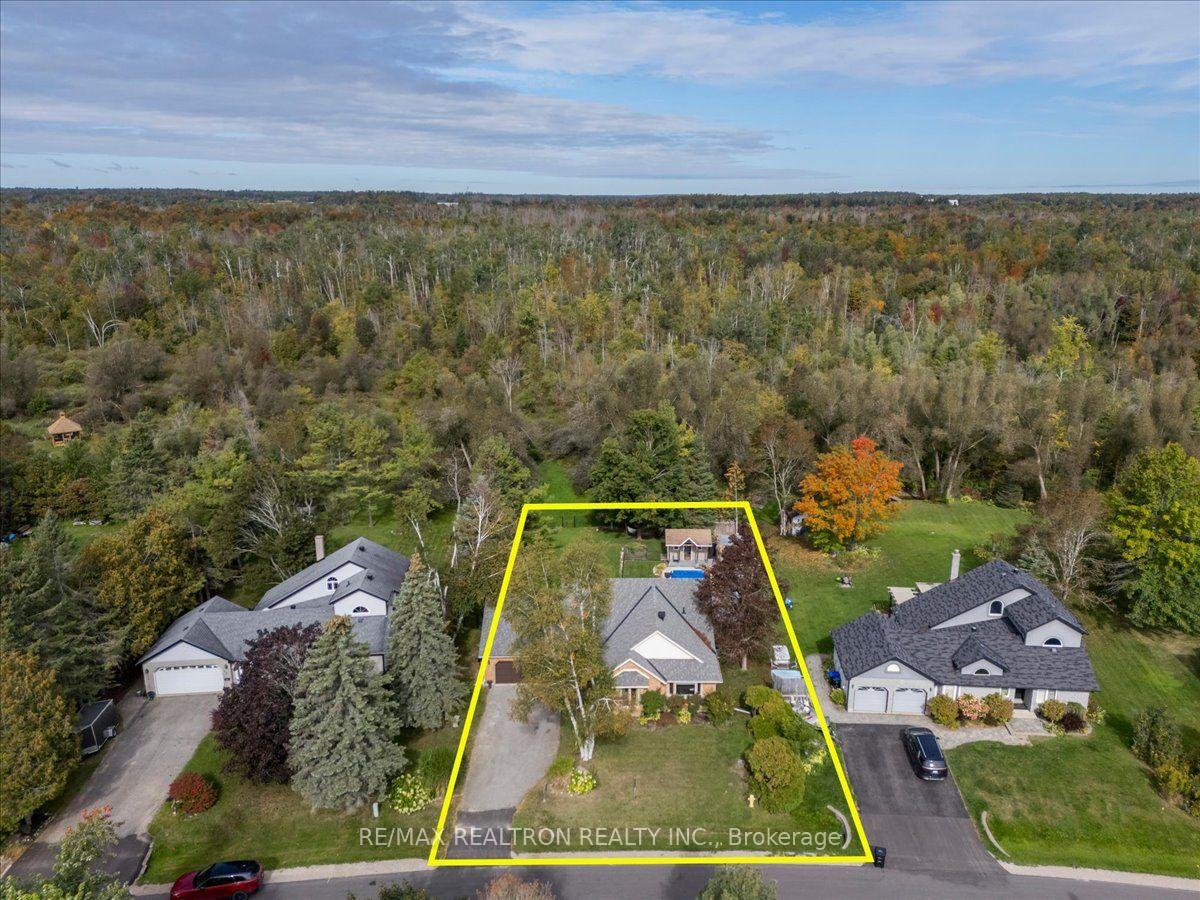Photo 42 of 34 Howard Drive, Oro-Medonte, Rural Oro-Medonte — HOMEH