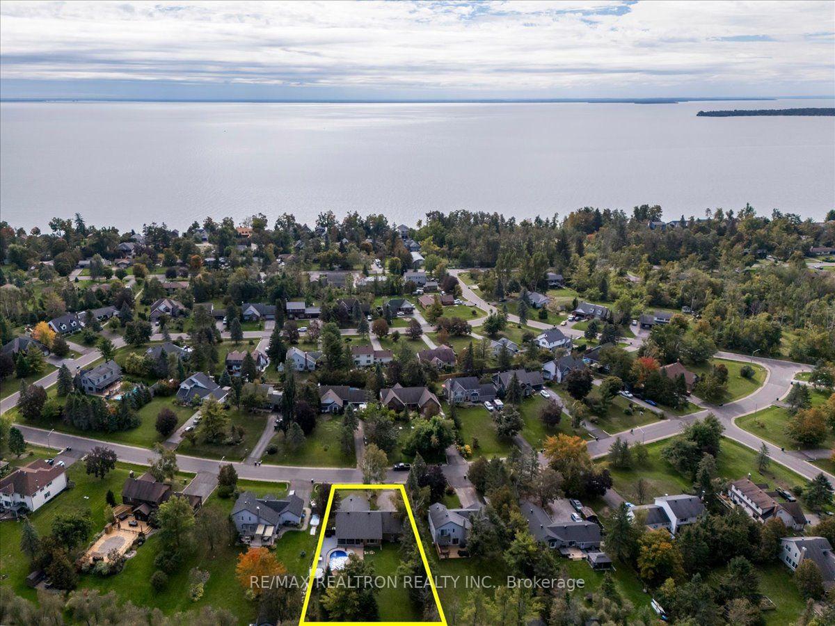 Photo 43 of 34 Howard Drive, Oro-Medonte, Rural Oro-Medonte — HOMEH