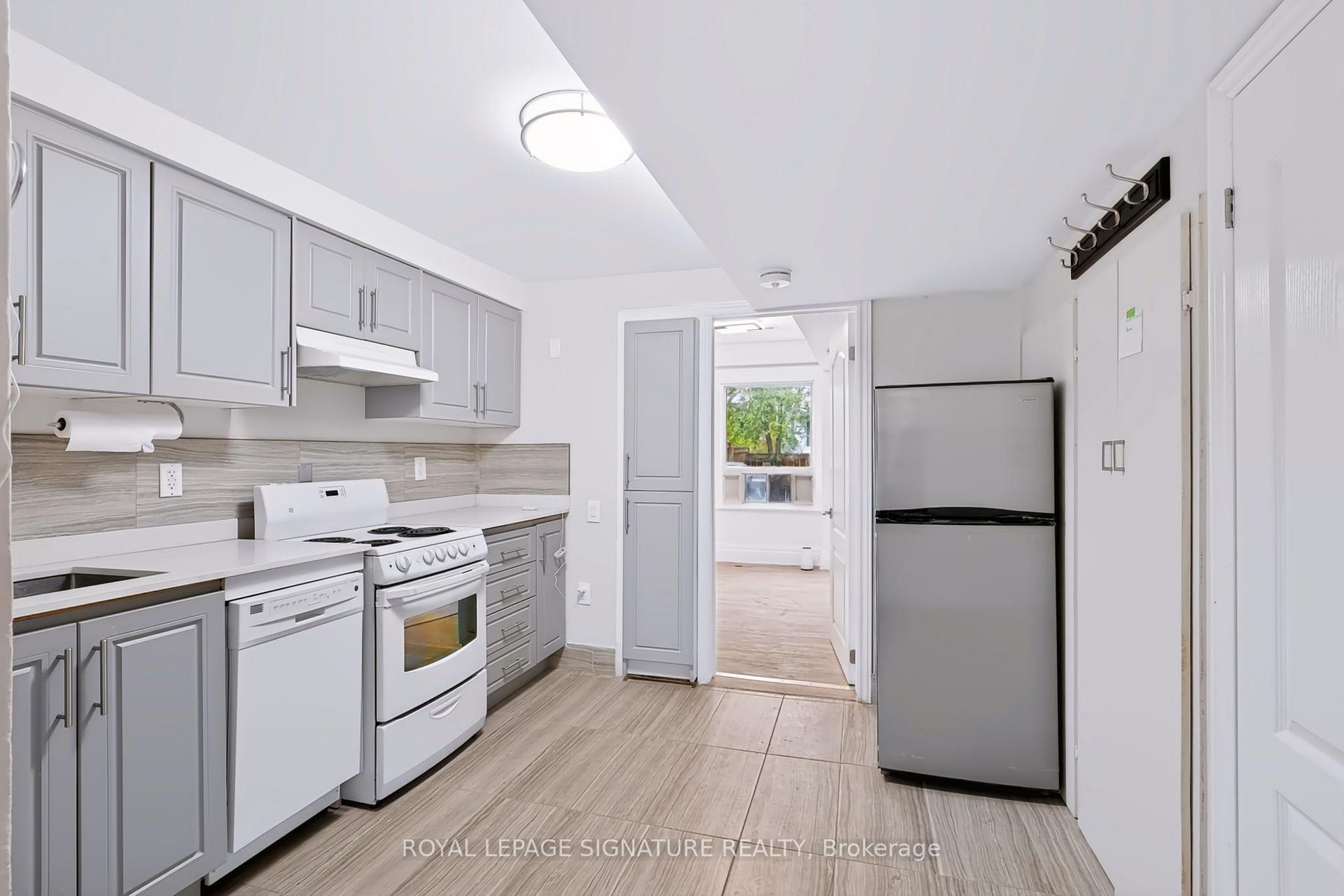 Photo 10 of 23 Myrtle Avenue, Toronto, South Riverdale — HOMEH