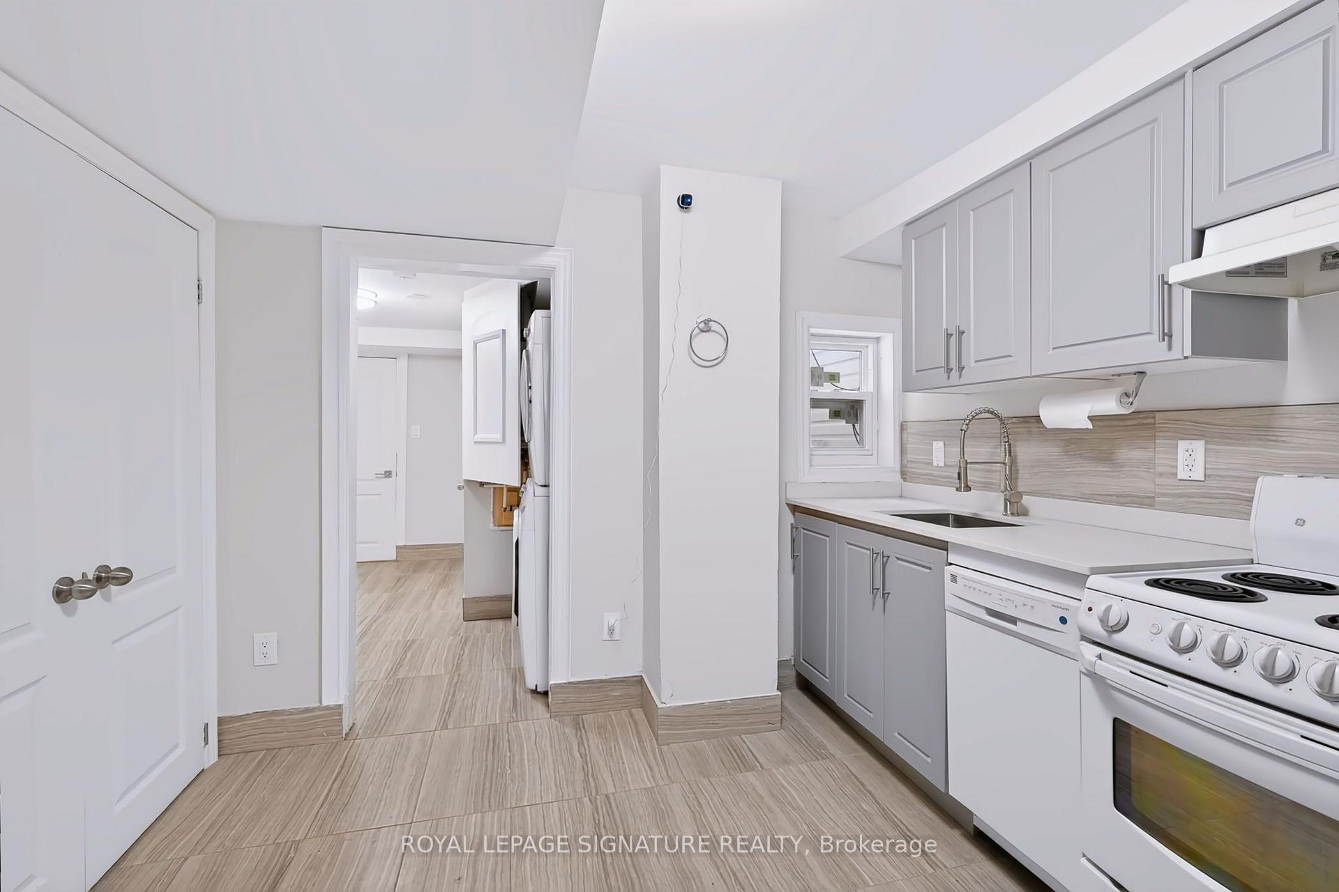 Photo 11 of 23 Myrtle Avenue, Toronto, South Riverdale — HOMEH