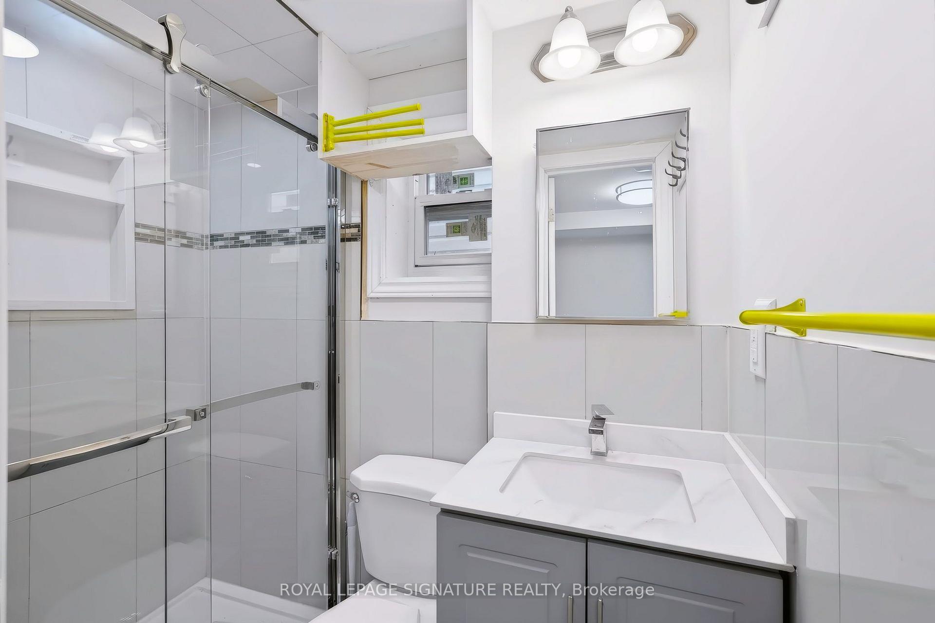 Photo 12 of 23 Myrtle Avenue, Toronto, South Riverdale — HOMEH