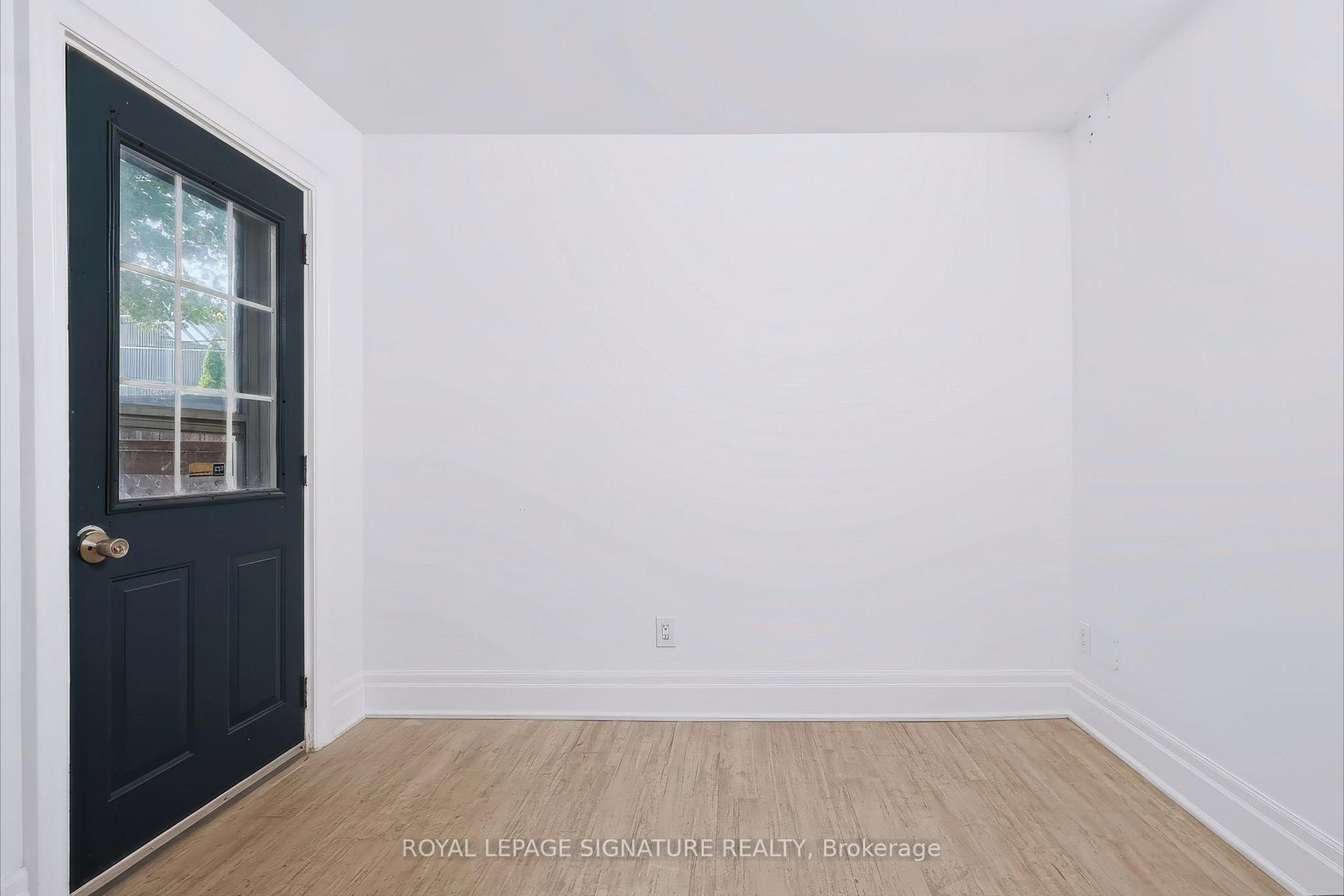 Photo 15 of 23 Myrtle Avenue, Toronto, South Riverdale — HOMEH